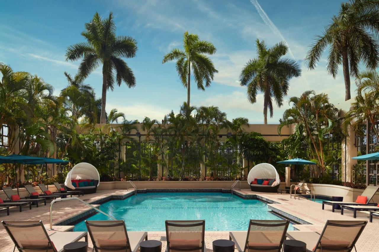 Marriott At Boca Center 4*
