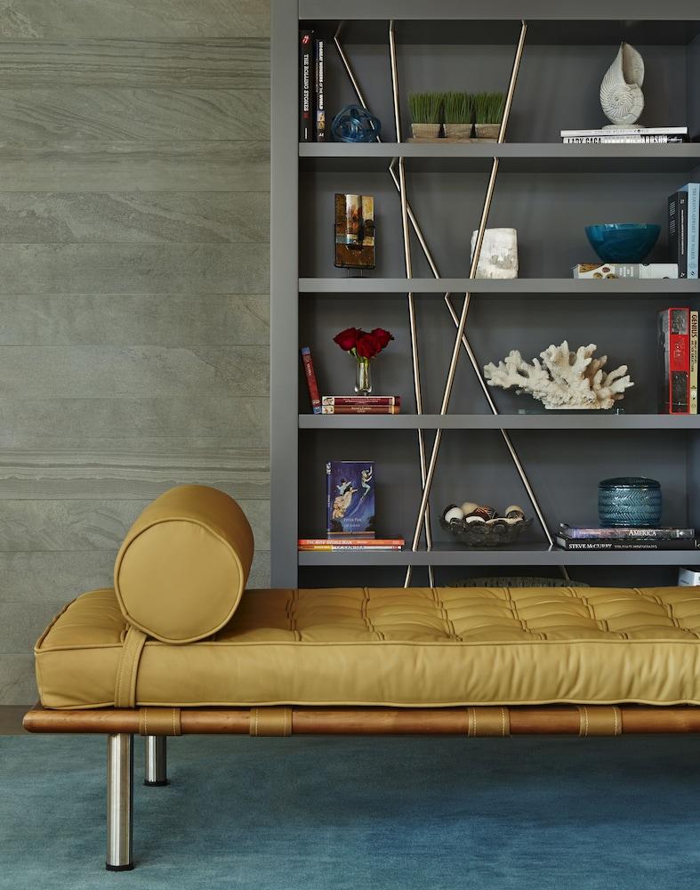Waterstone & Marina Boca Raton, Curio Collection By Hilton Resort 4*