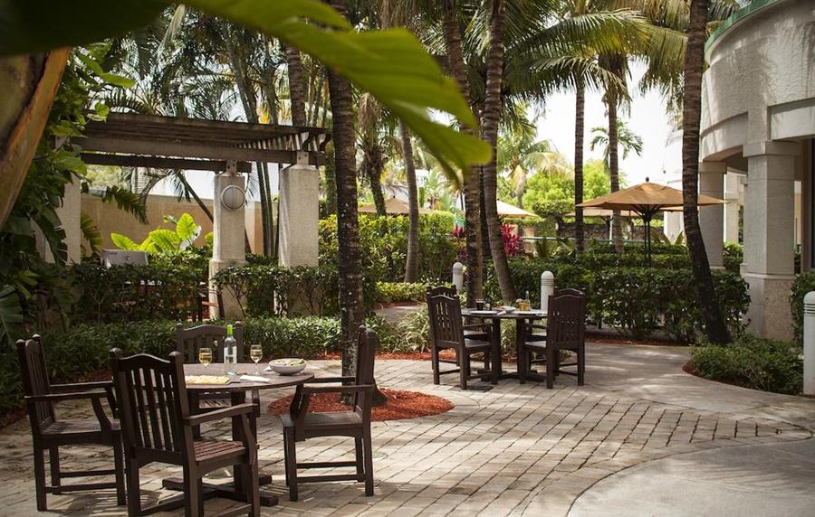Courtyard By Marriott Lauderdale Airport & Cruise Port 3*