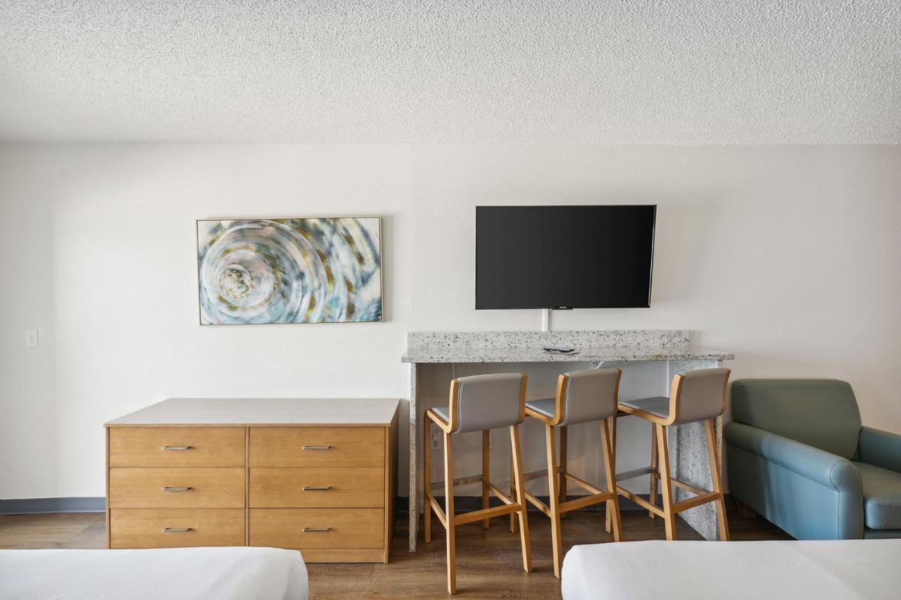 Sugar Sands Beachfront Hotel, A By The Sea Hotel 3*