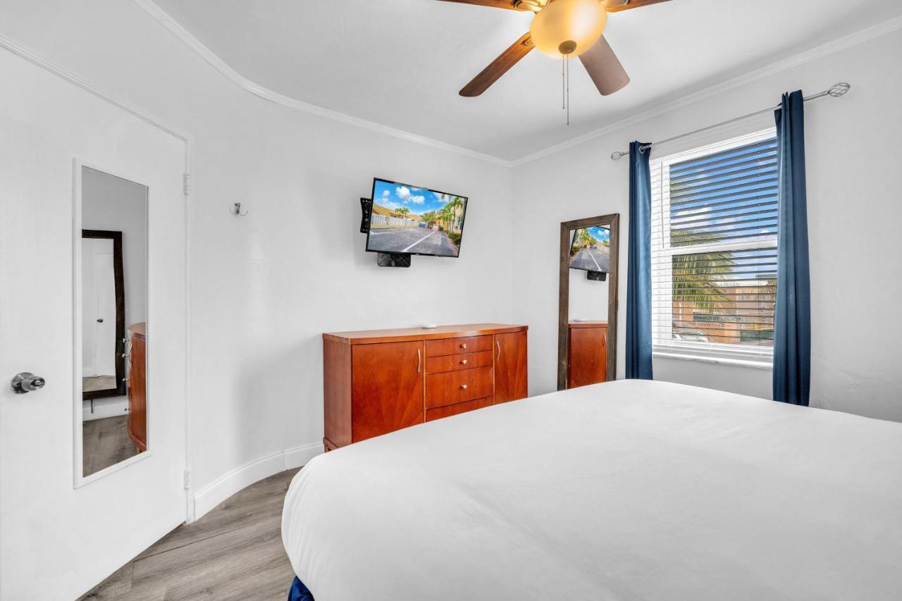 Aparthotel Laguna Blu Hollywood