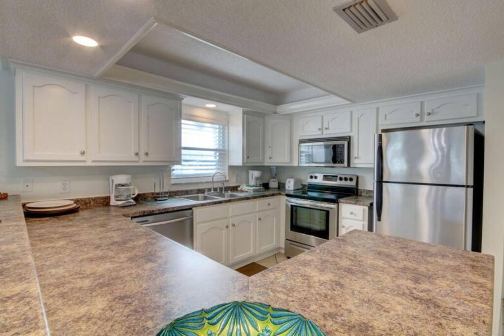 El Matador 219 - Ground Floor Unit *
