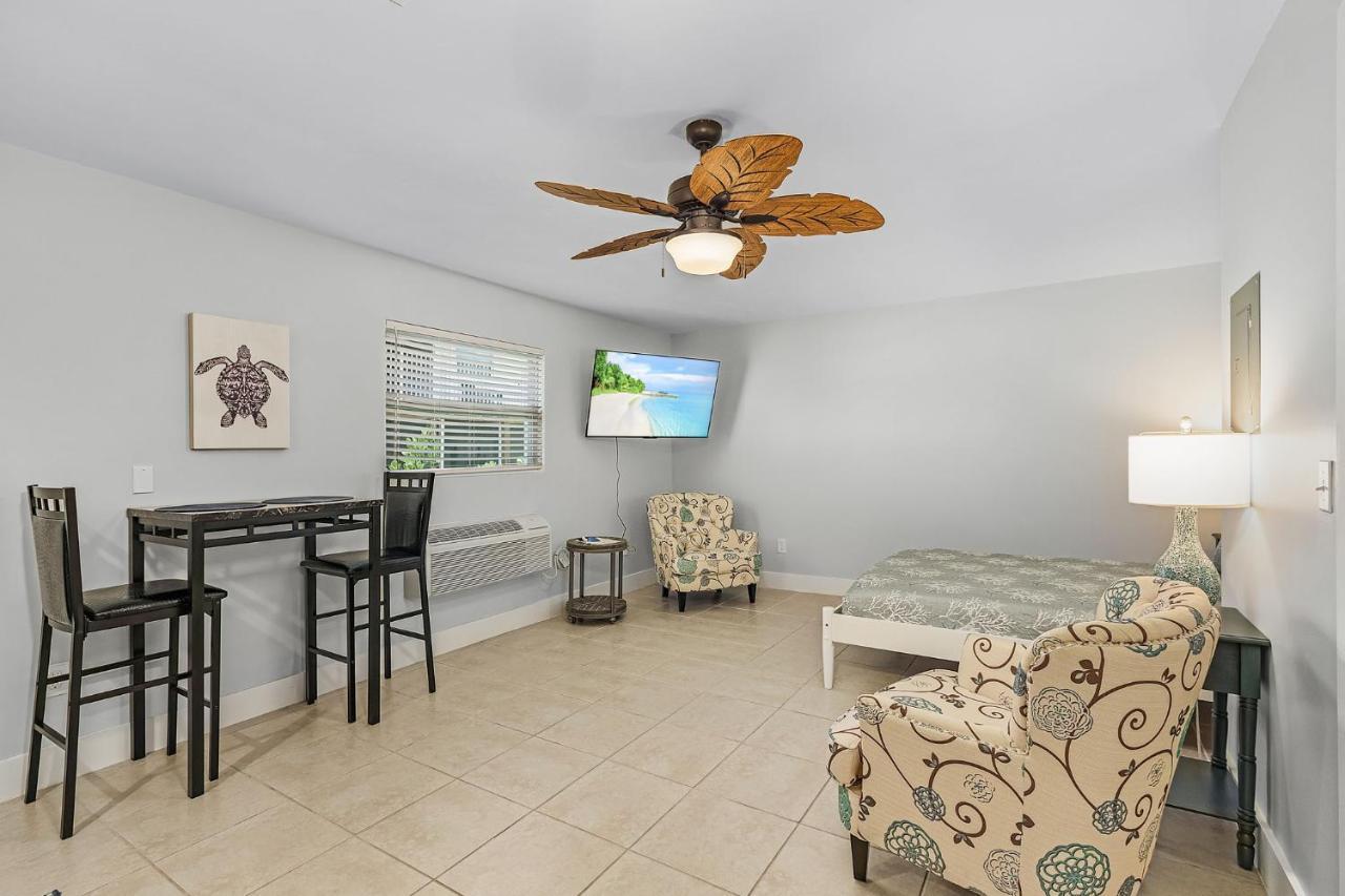 Hotel On Shoreview