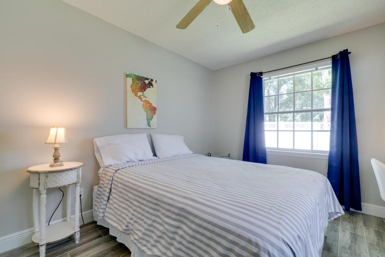 Florida Vacation With Screened Lanai