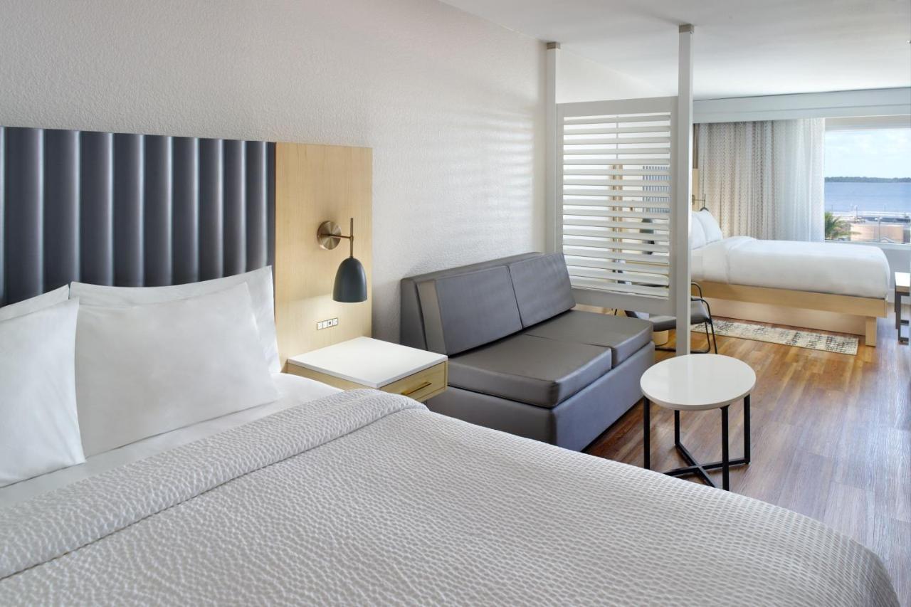 Springhill By Marriott Pensacola Hotel