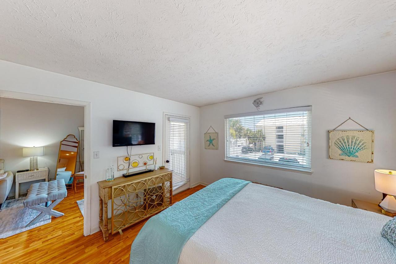 Apartment Beacons 10
