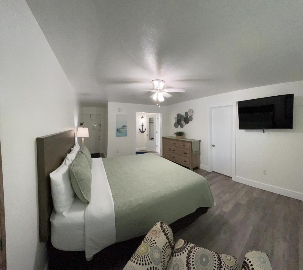 Hontoon Landing & Marina DeLand