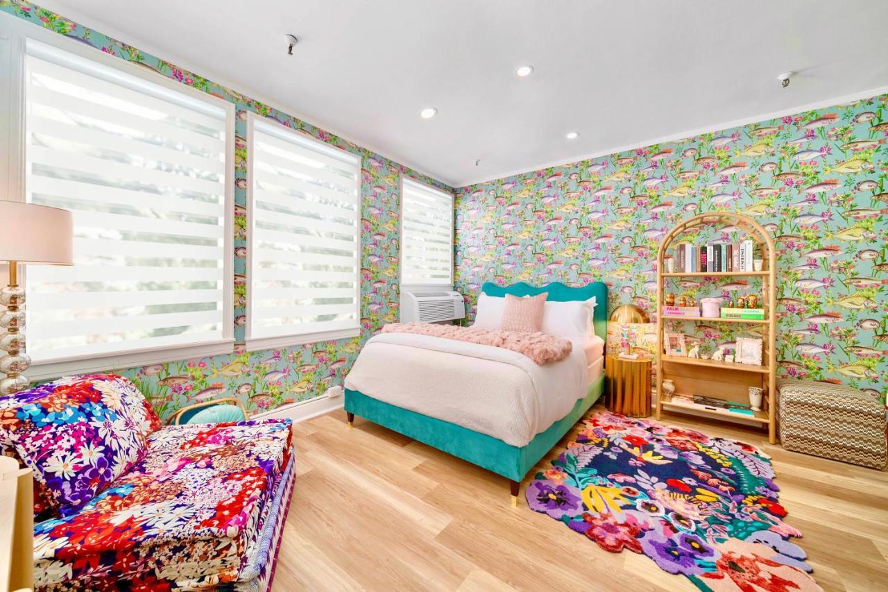 King Bed Mermaid - Heart Of Palm Beach, Free Parking Included Palm Beach