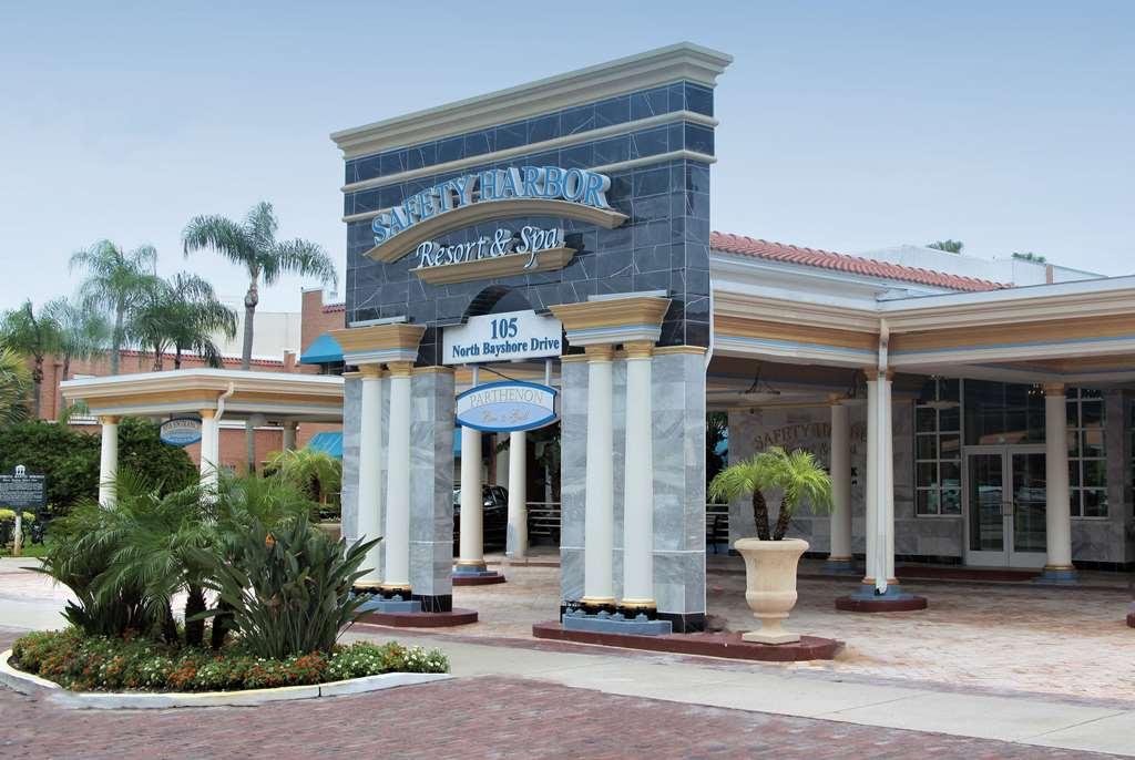 & Trademark Collection By Wyndham Resort