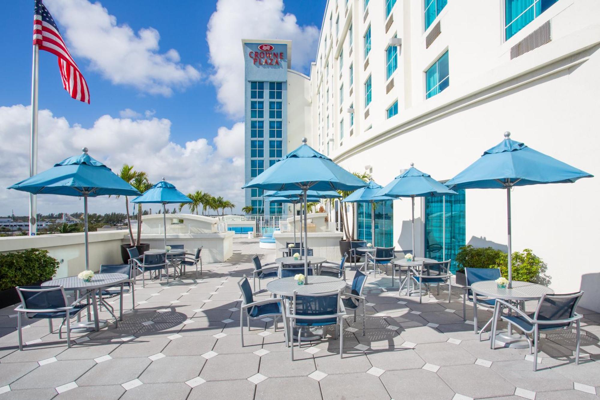 Crowne Plaza & Lauderdale Airport/ Cruise By Ihg Hotel