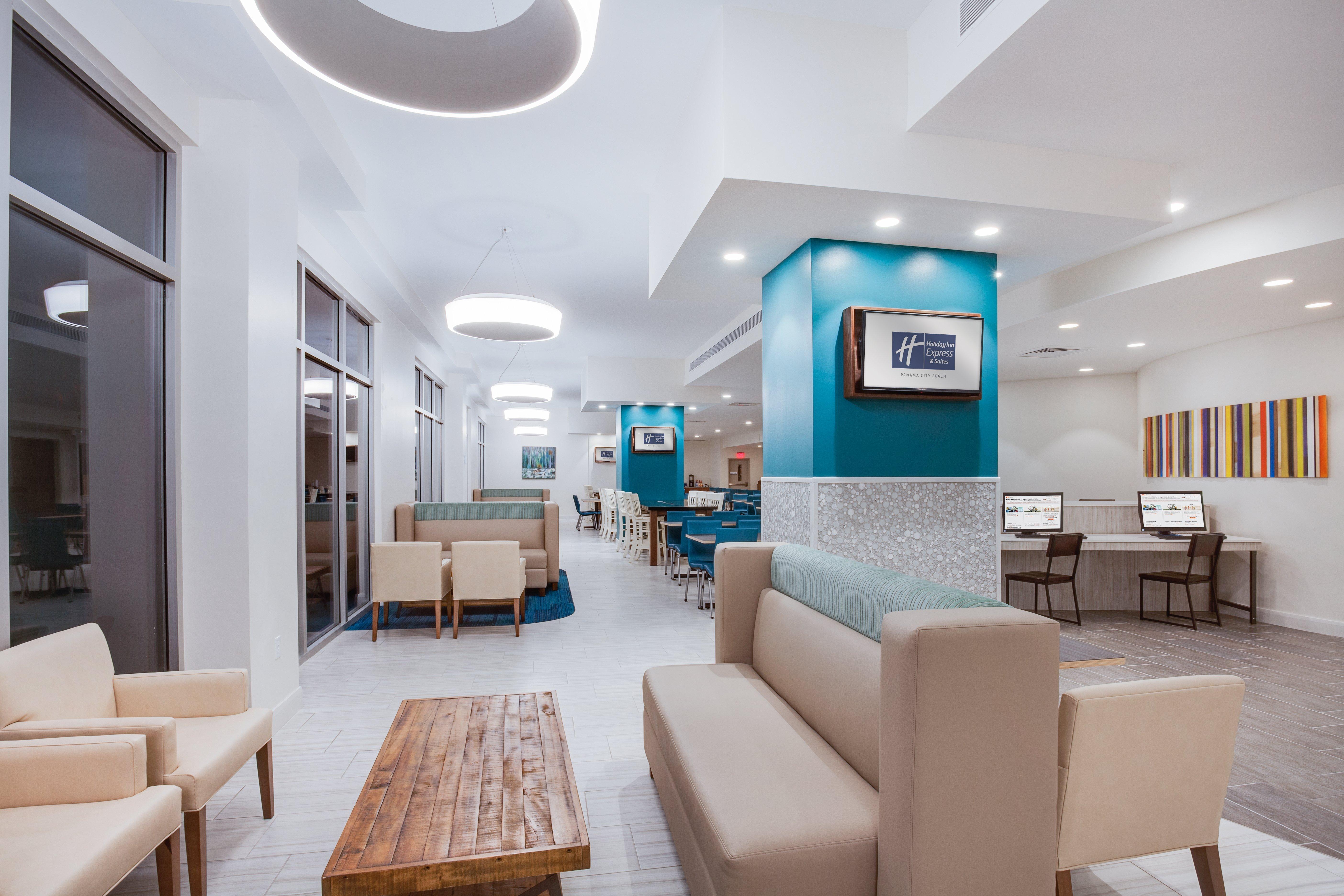Holiday Inn Express & Suites Panama City Beach Beachfront By Ihg Resort 3*