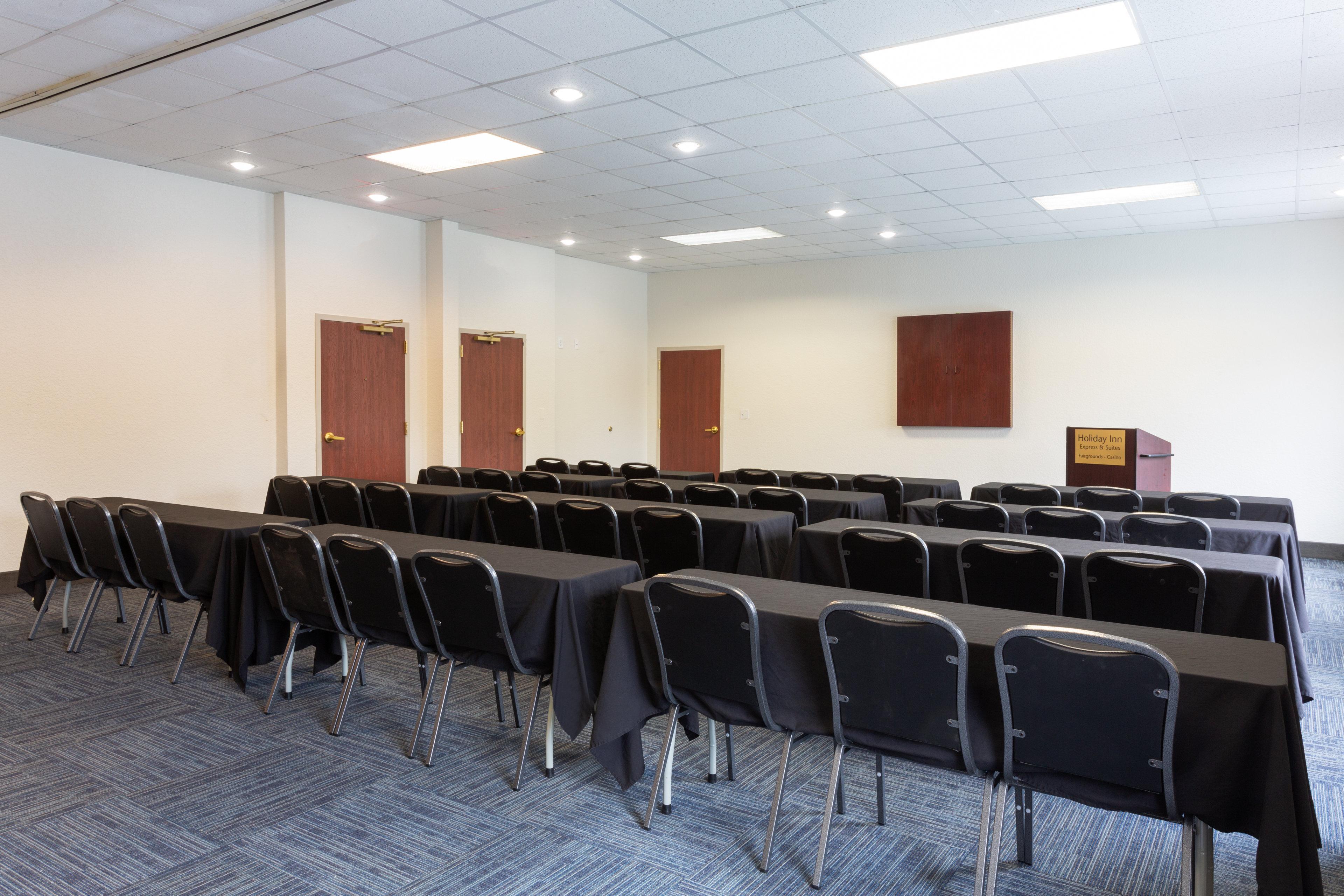 Hotel Express & Tampa-fairgrounds-casino By Ihg 2*