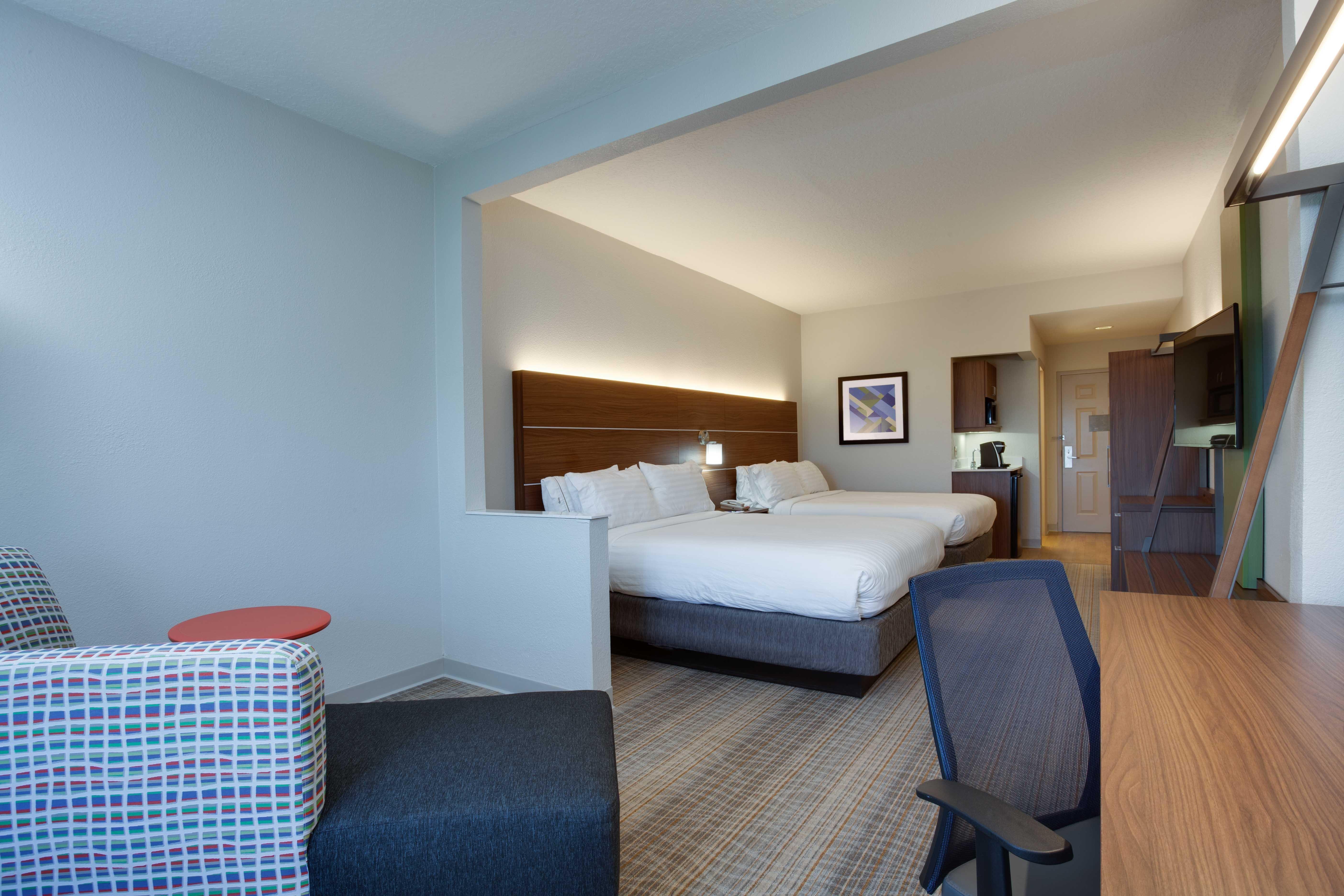 Express & International Airport By Ihg Hotel Orlando