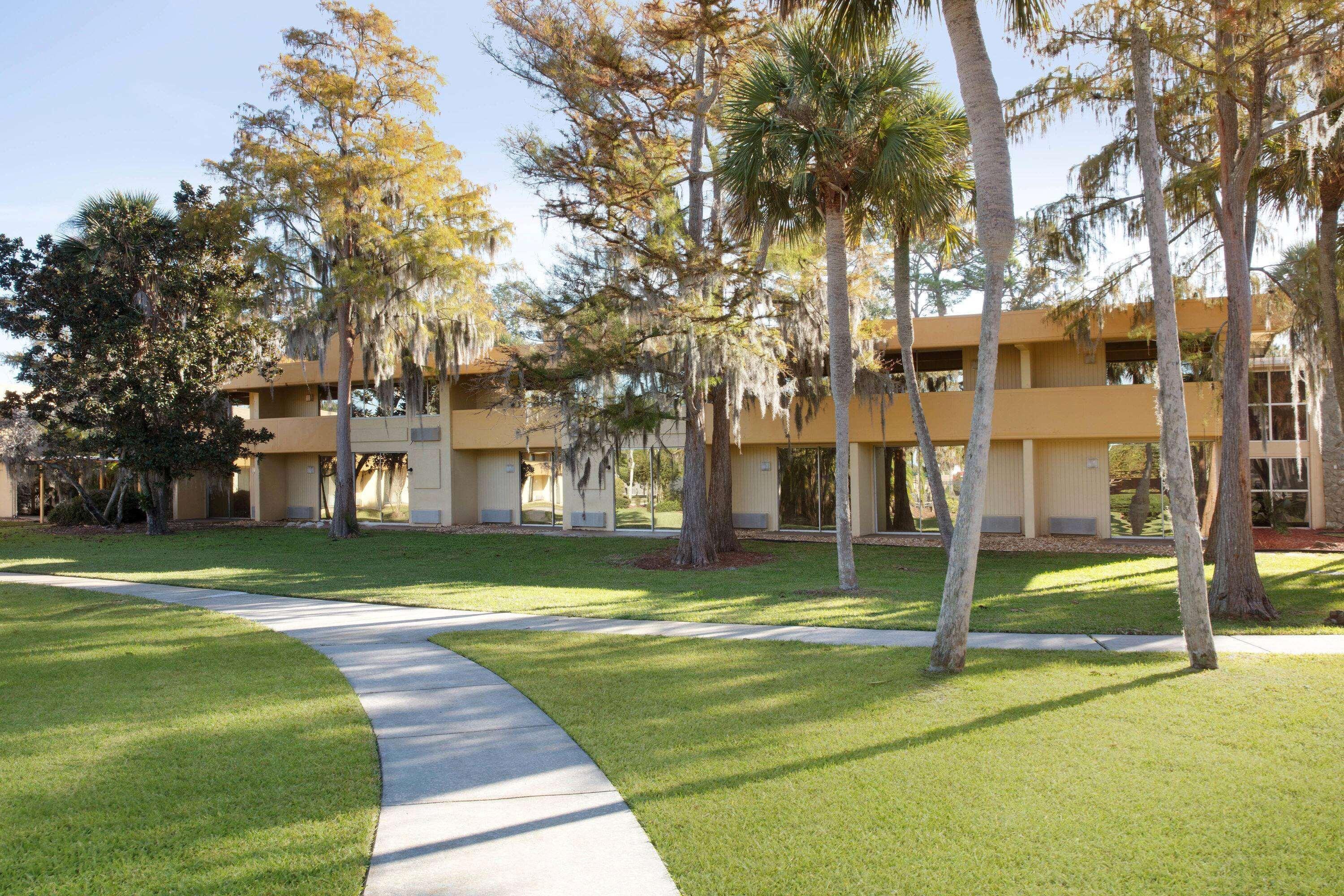 Baymont By Wyndham Daytona - Intl Speedway 3* Daytona Beach