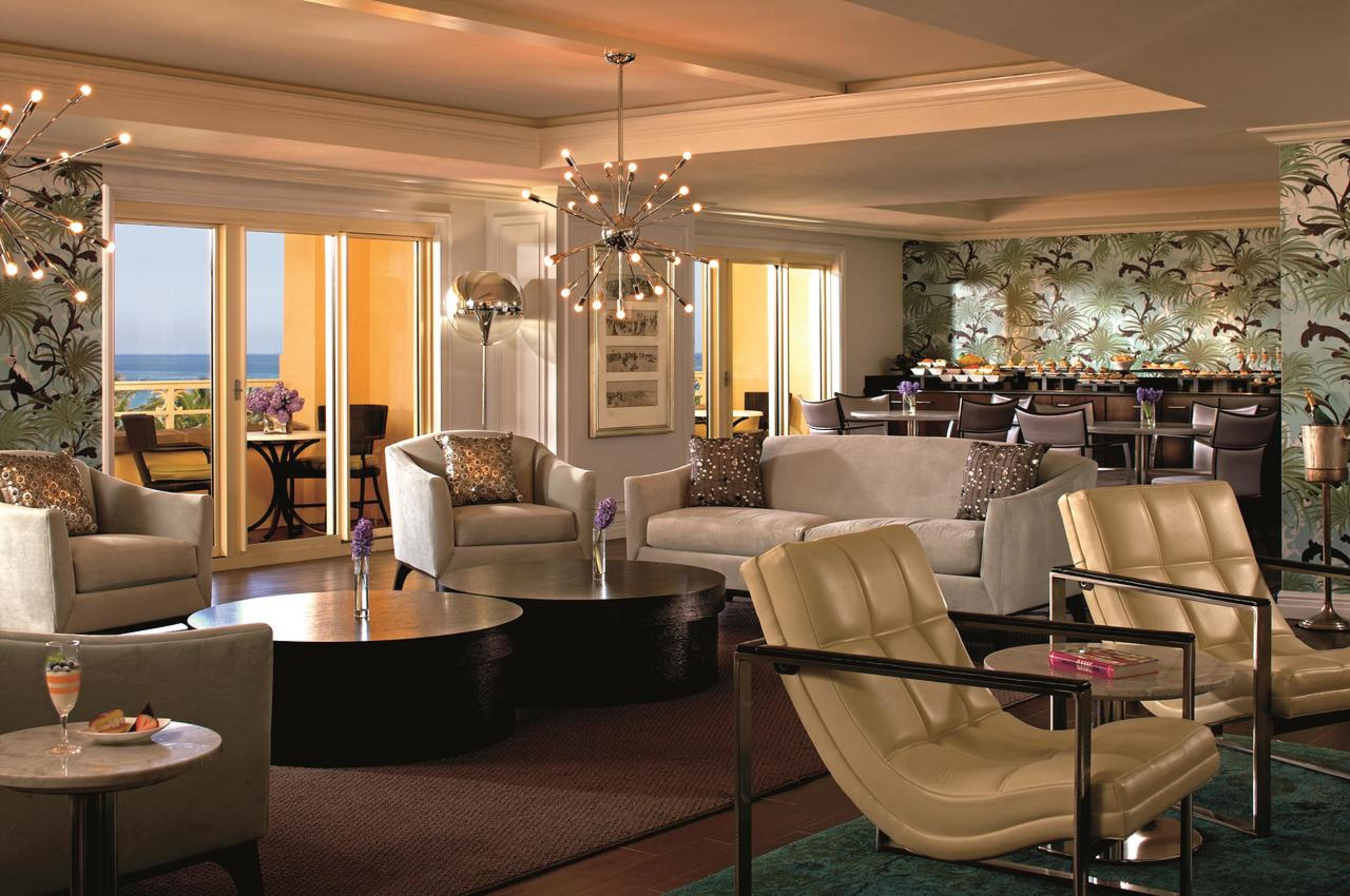 Eau Palm & Resort 5*