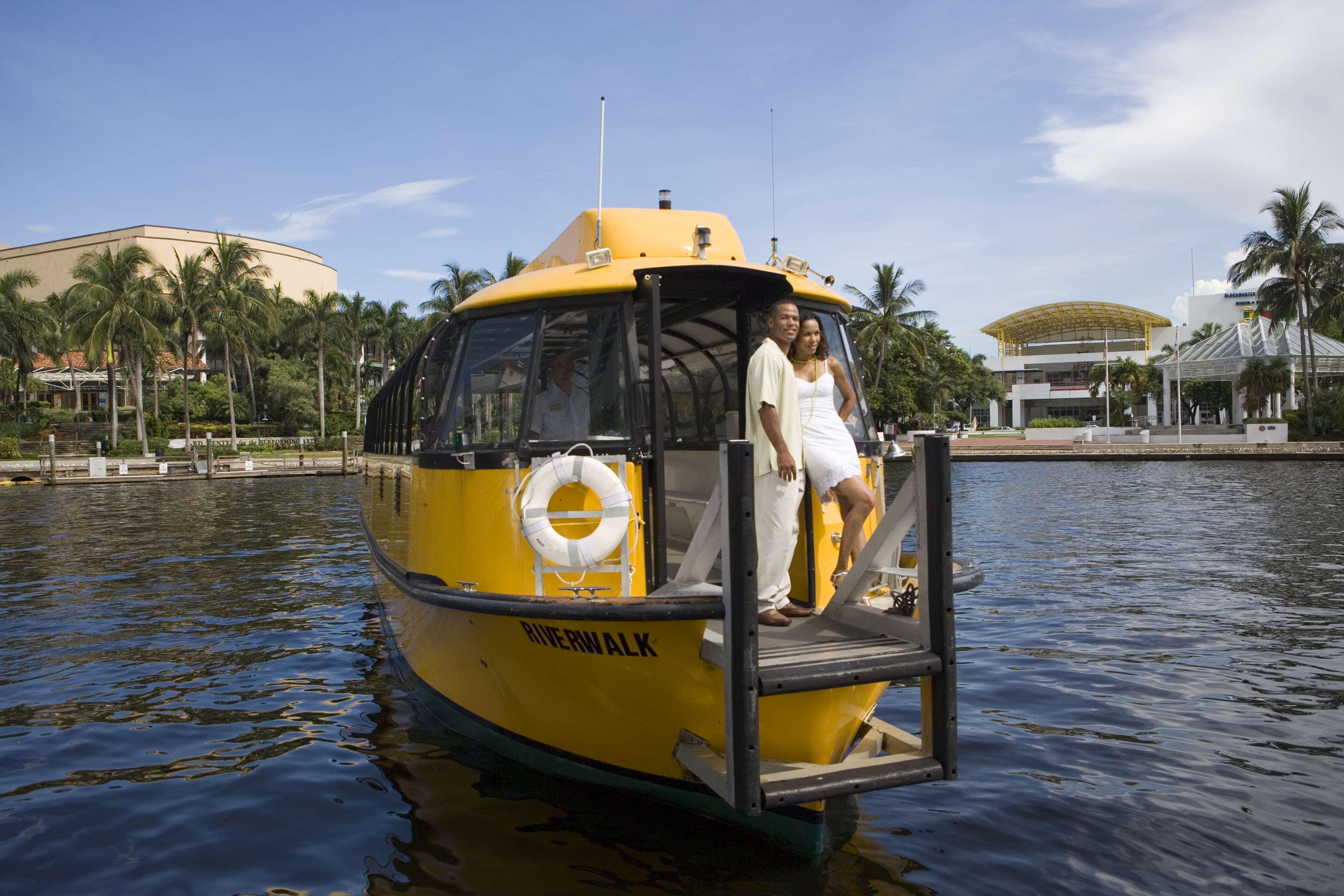 Hyatt Place Lauderdale Airport/cruise Port Hotel 3*