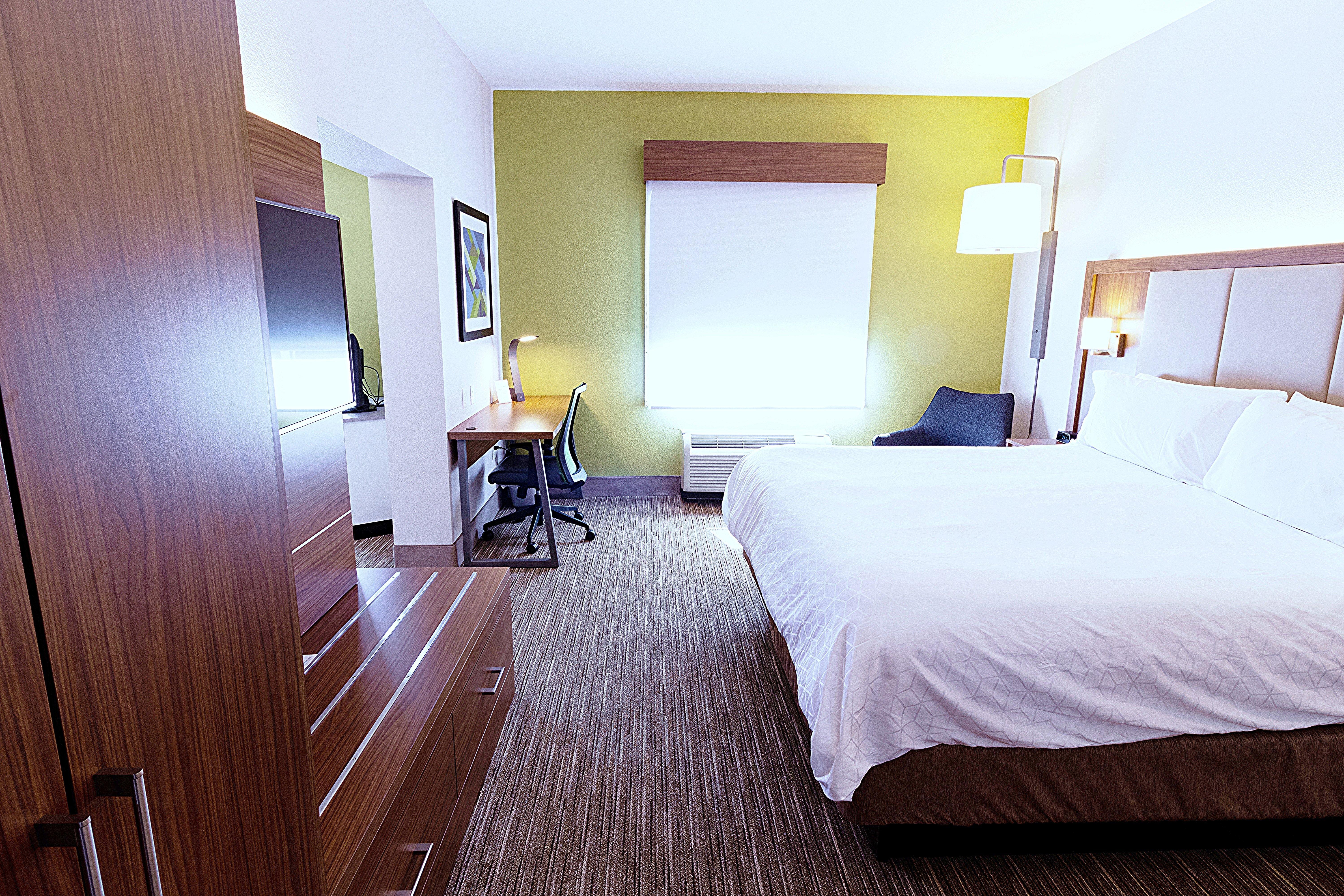 Express & South I-10 By Ihg