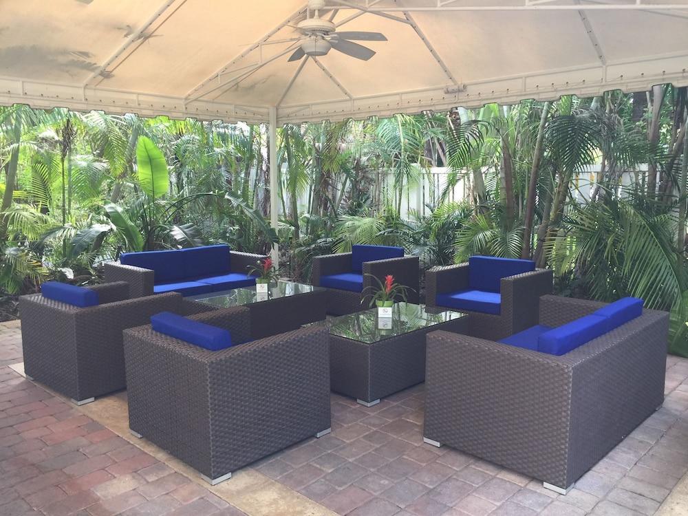 Ocean 2* Boca Raton