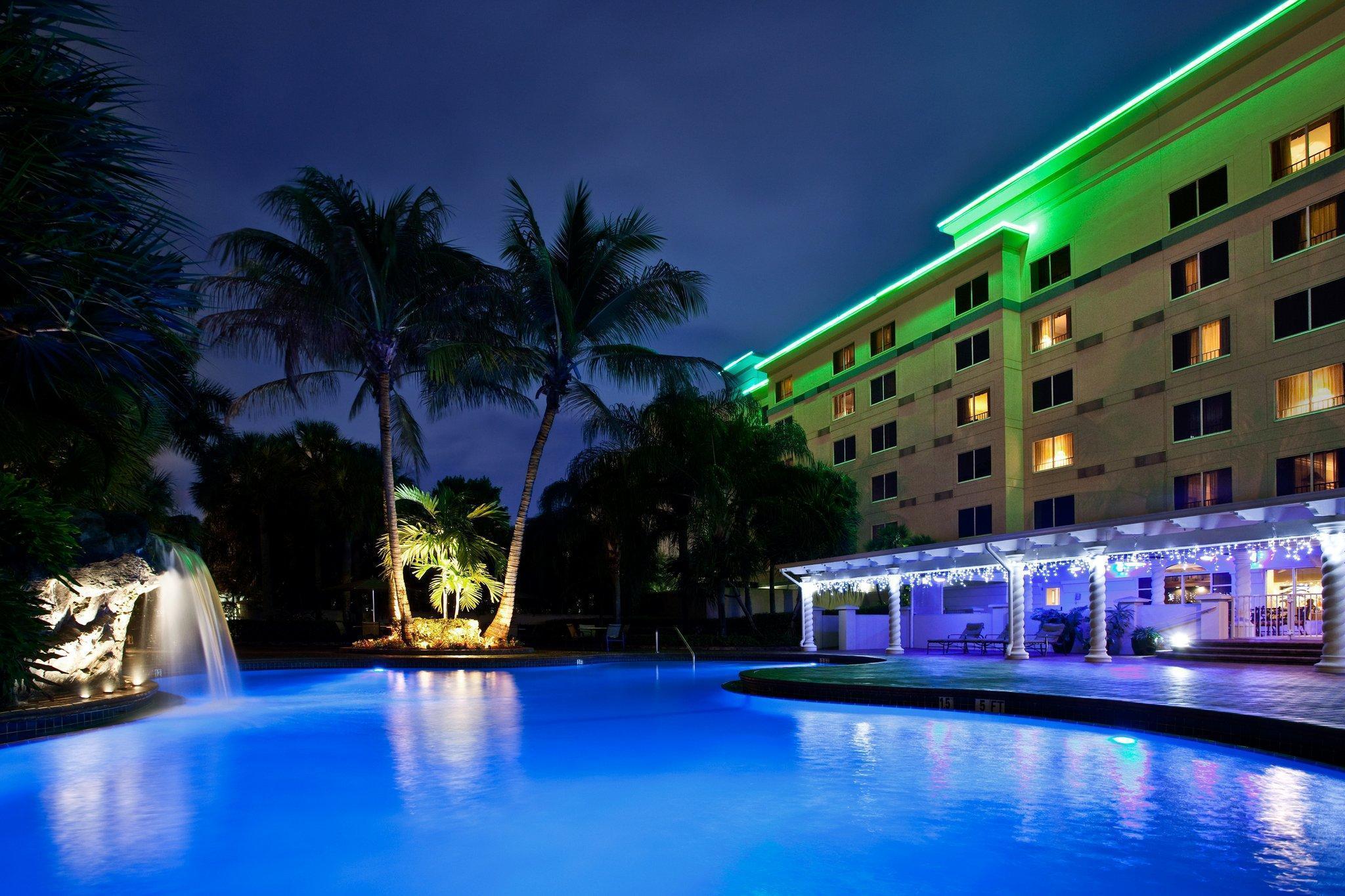 Lauderdale Airport By Ihg