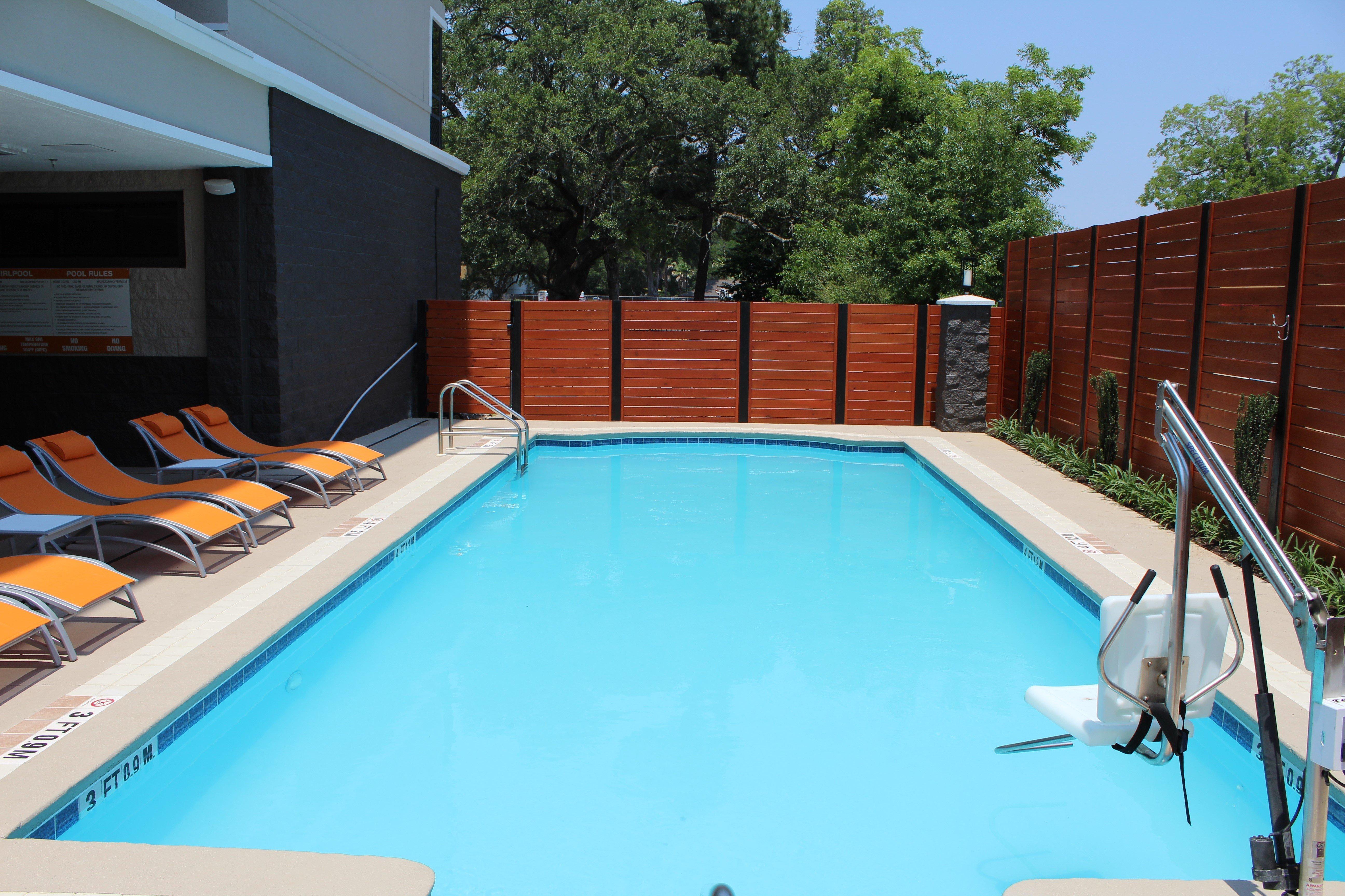 - Area By Ihg