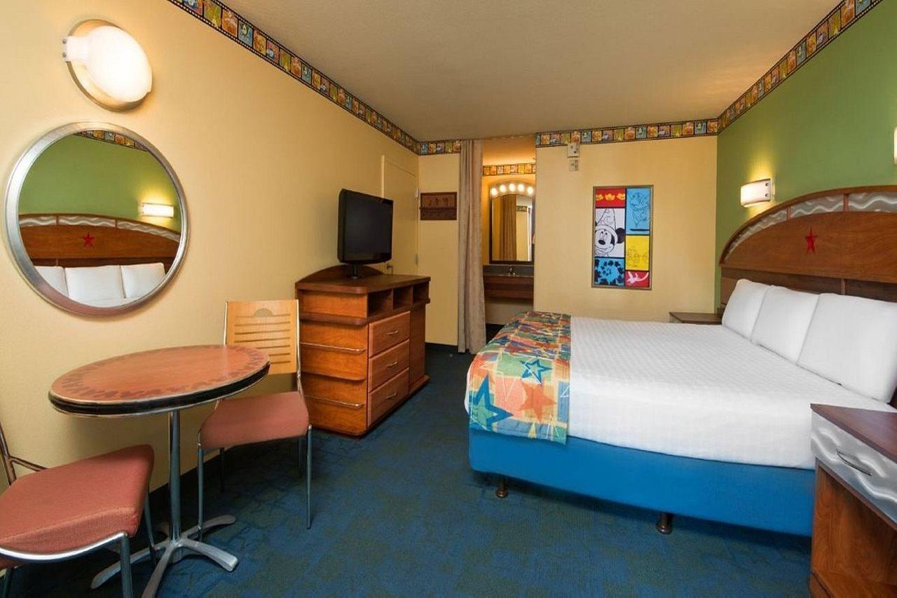 Hotel Disney's All-star Movies Four Corners