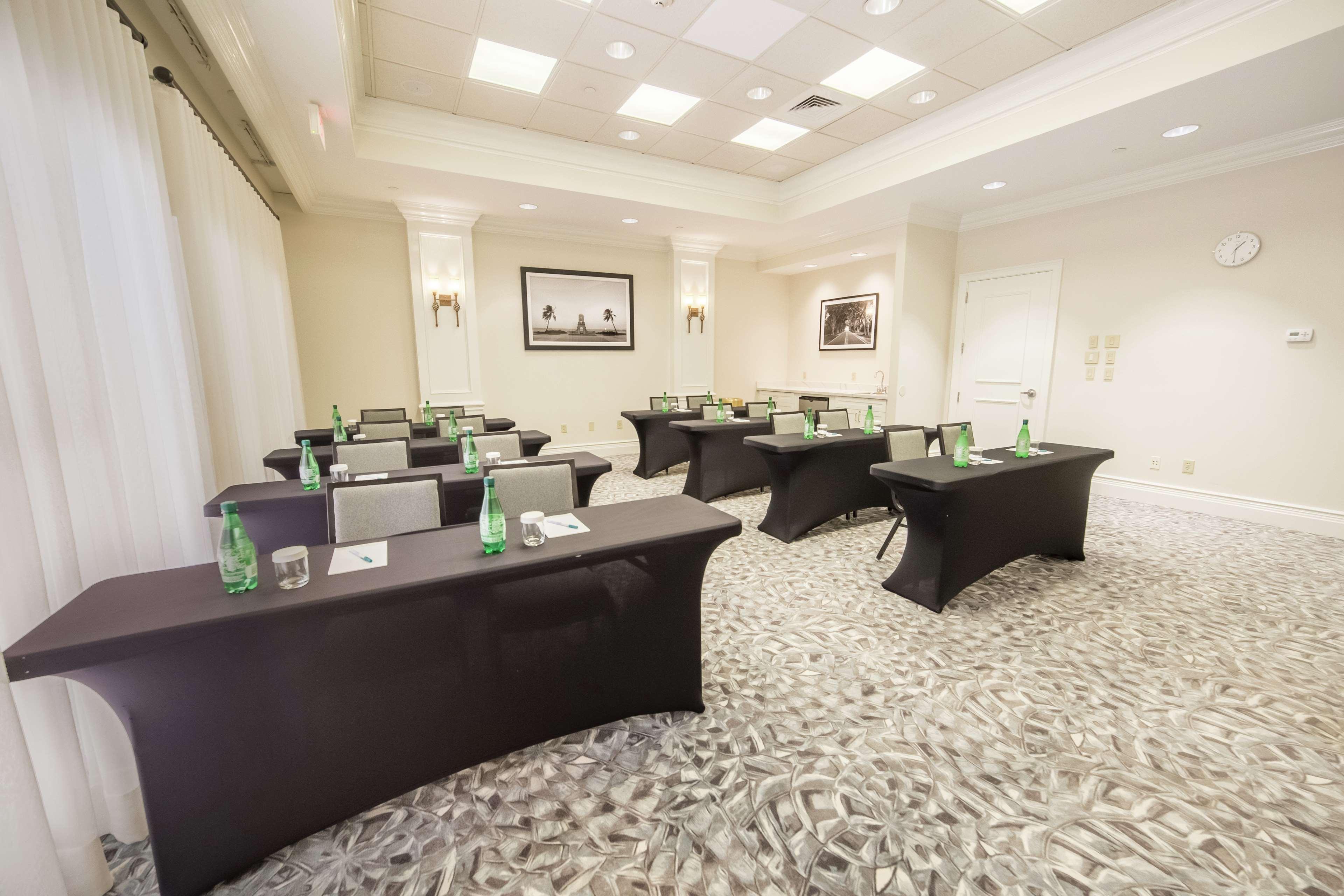 Hotel Homewood By Hilton Palm Gardens