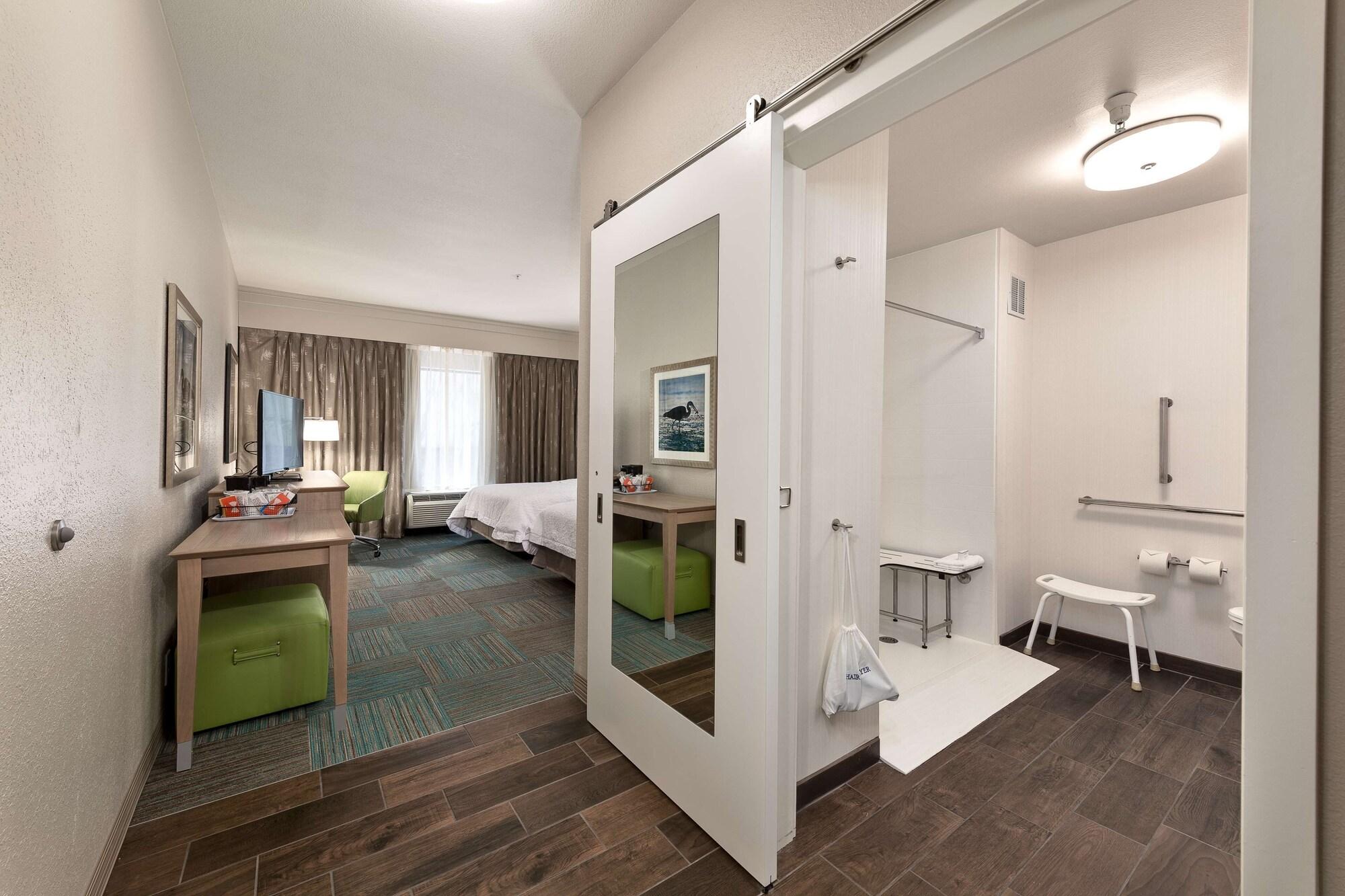 Hotel Hampton Niceville-elgin Air Force Base 3*