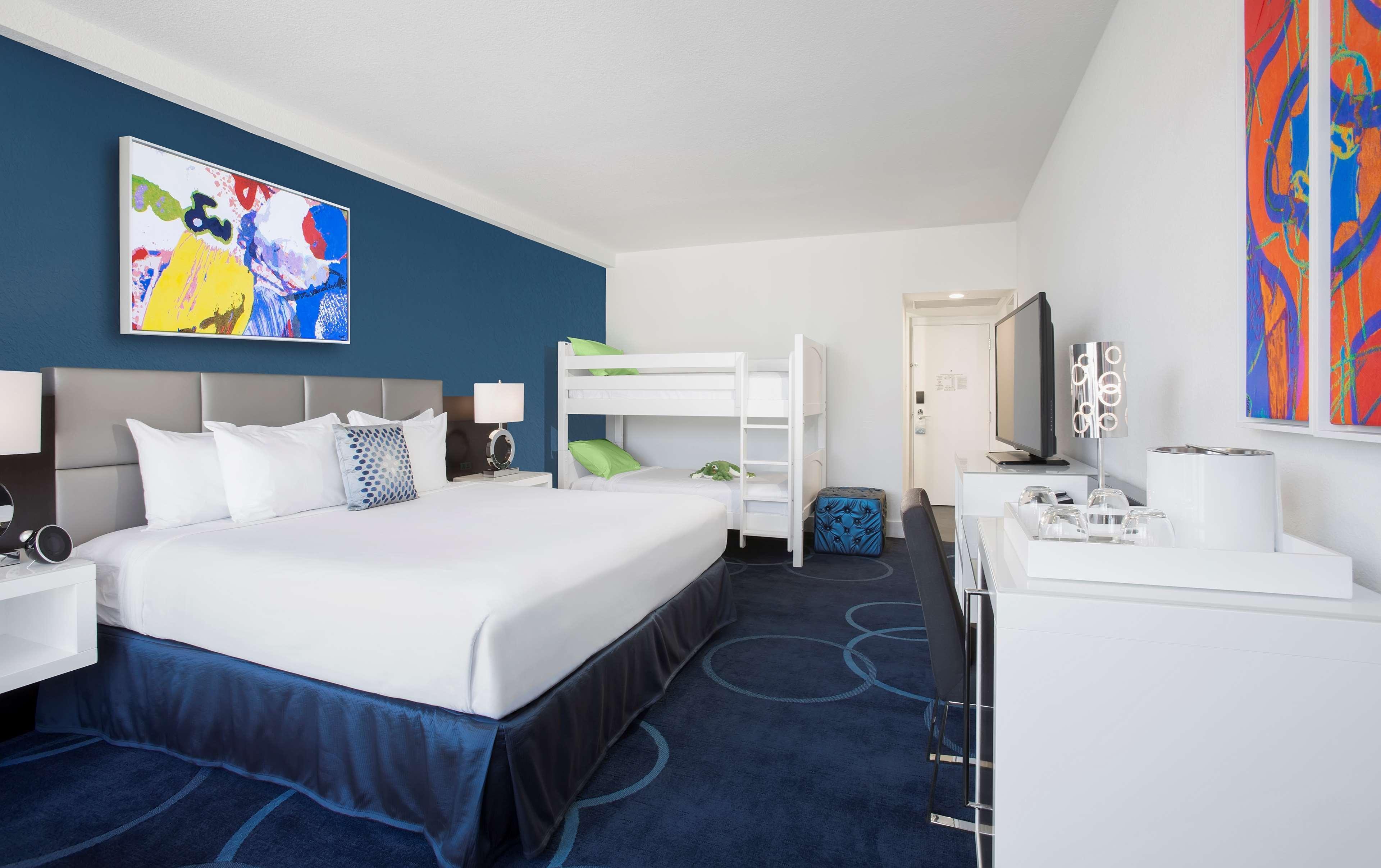 Renaissance Orlando - Springs Area Hotel 4*