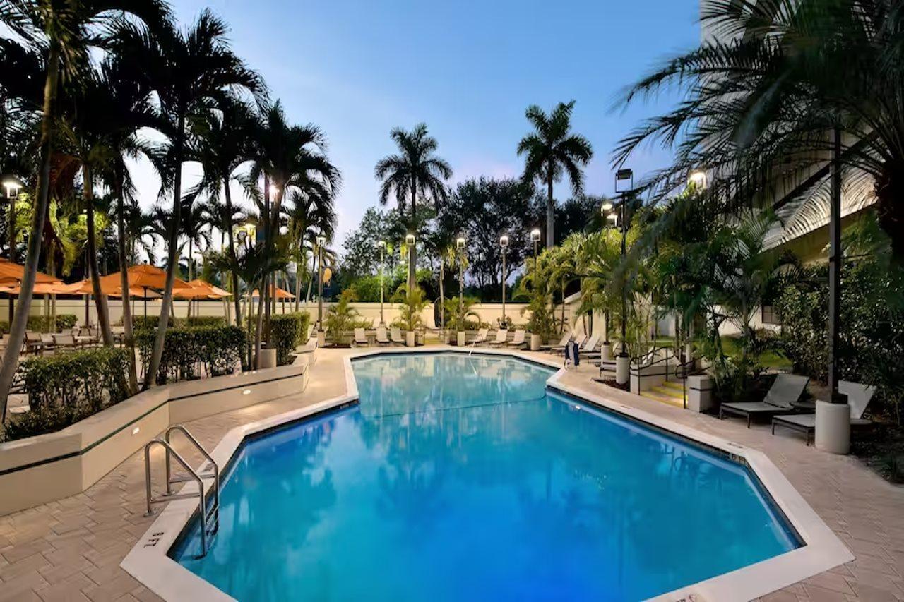 Hotel Embassy Boca Raton