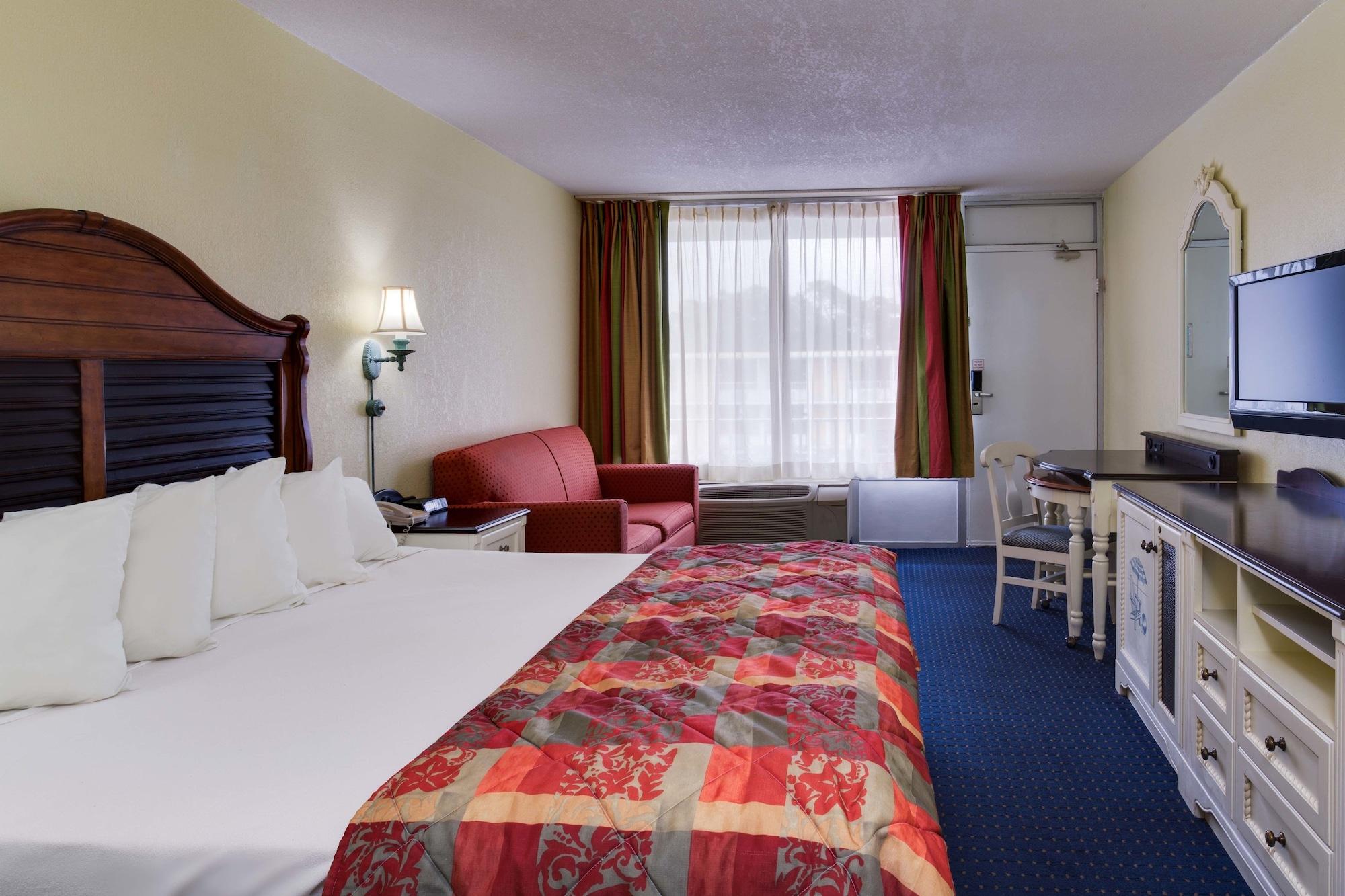 Seralago & Main Gate East 3*