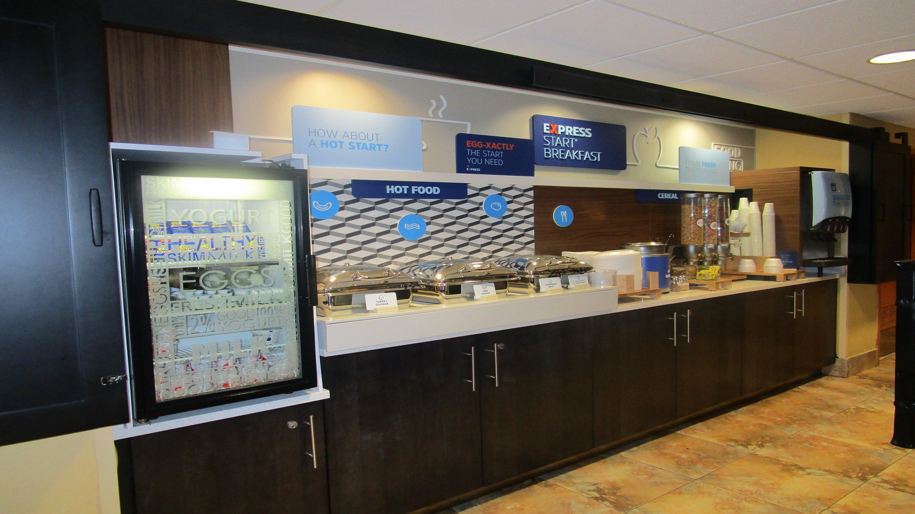 Express And Lauderdale Airport West By Ihg Hotel 3*