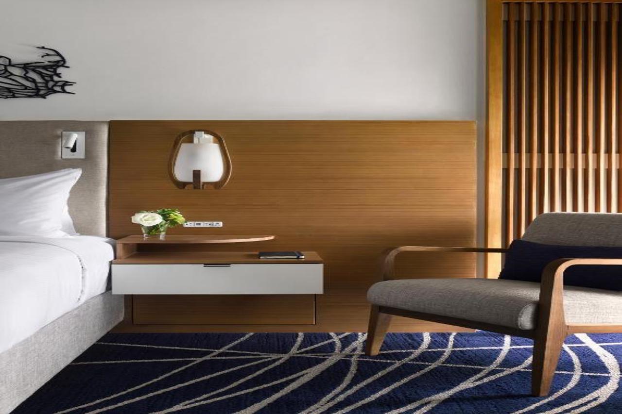 Hilton Lauderdale Marina 4*