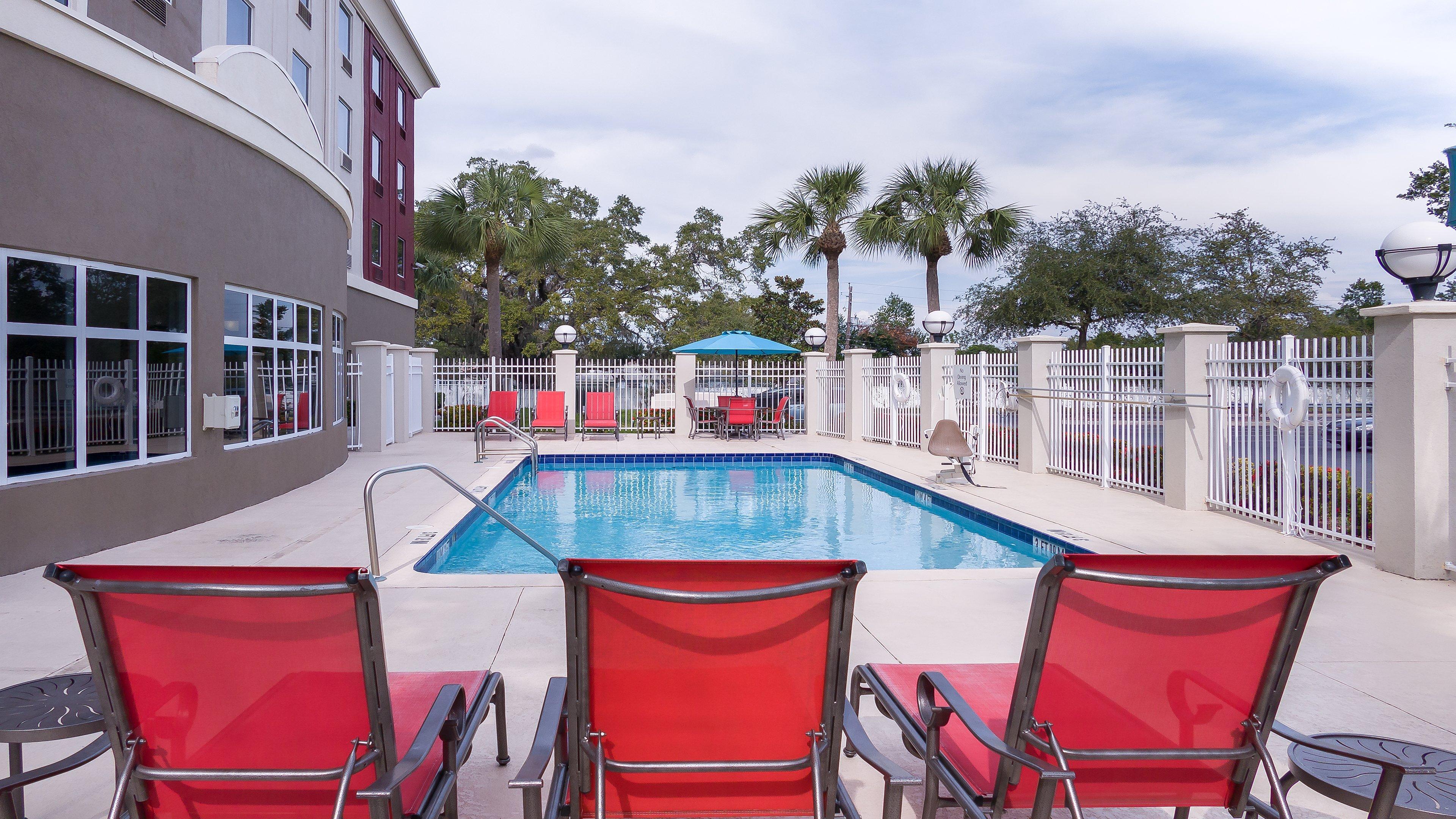Hotel Express North / I-275 By Ihg St. Petersburg