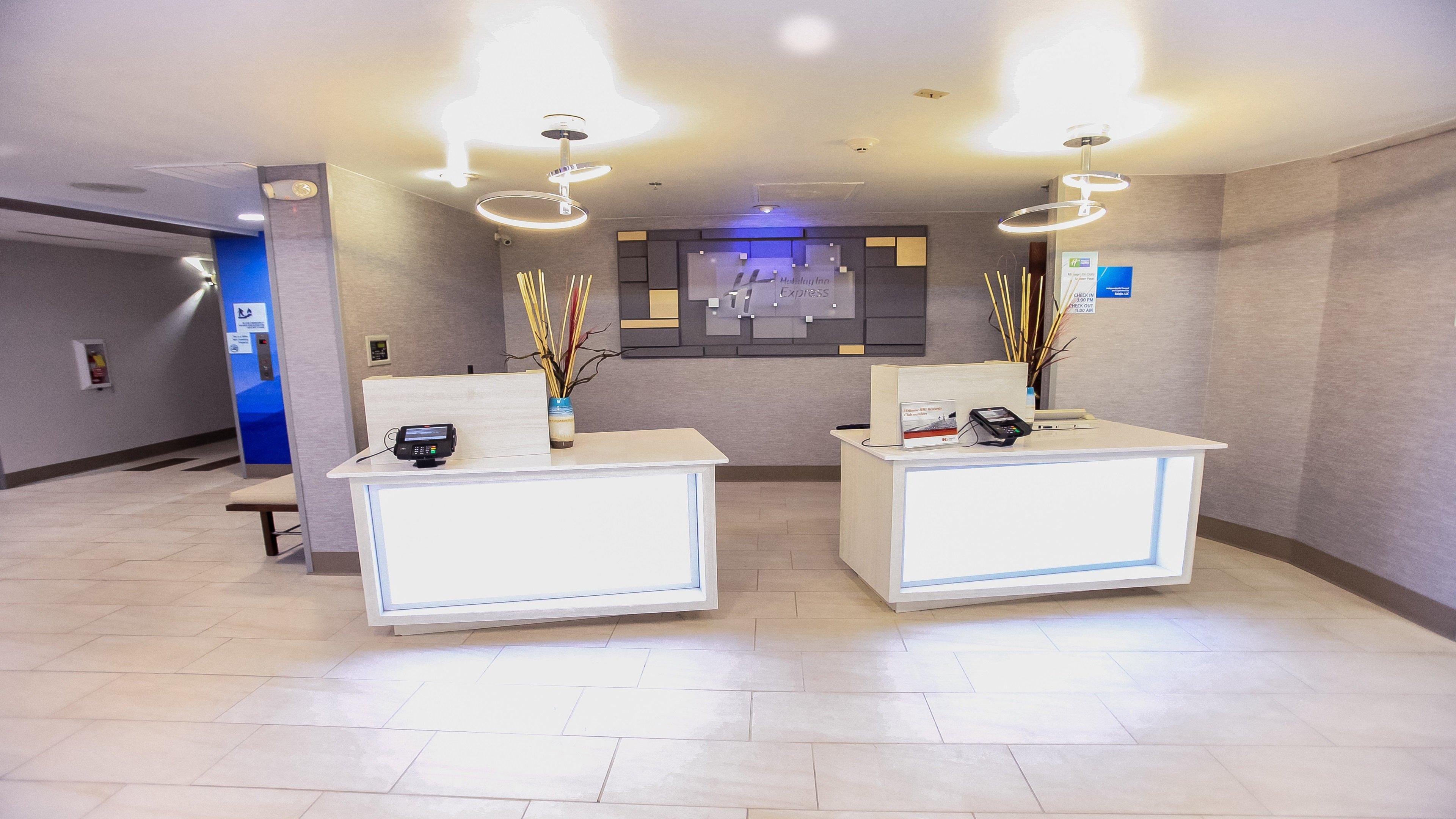 Hotel Express Daytona - Speedway, An Ihg