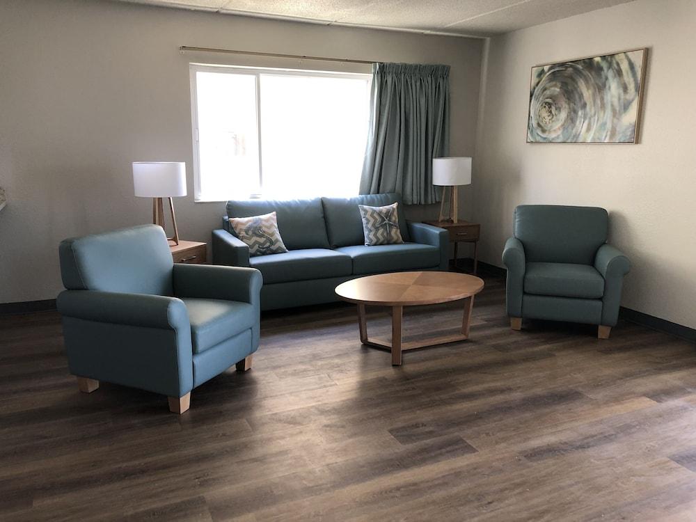 Sugar Sands Beachfront Hotel, A By The Sea Hotel