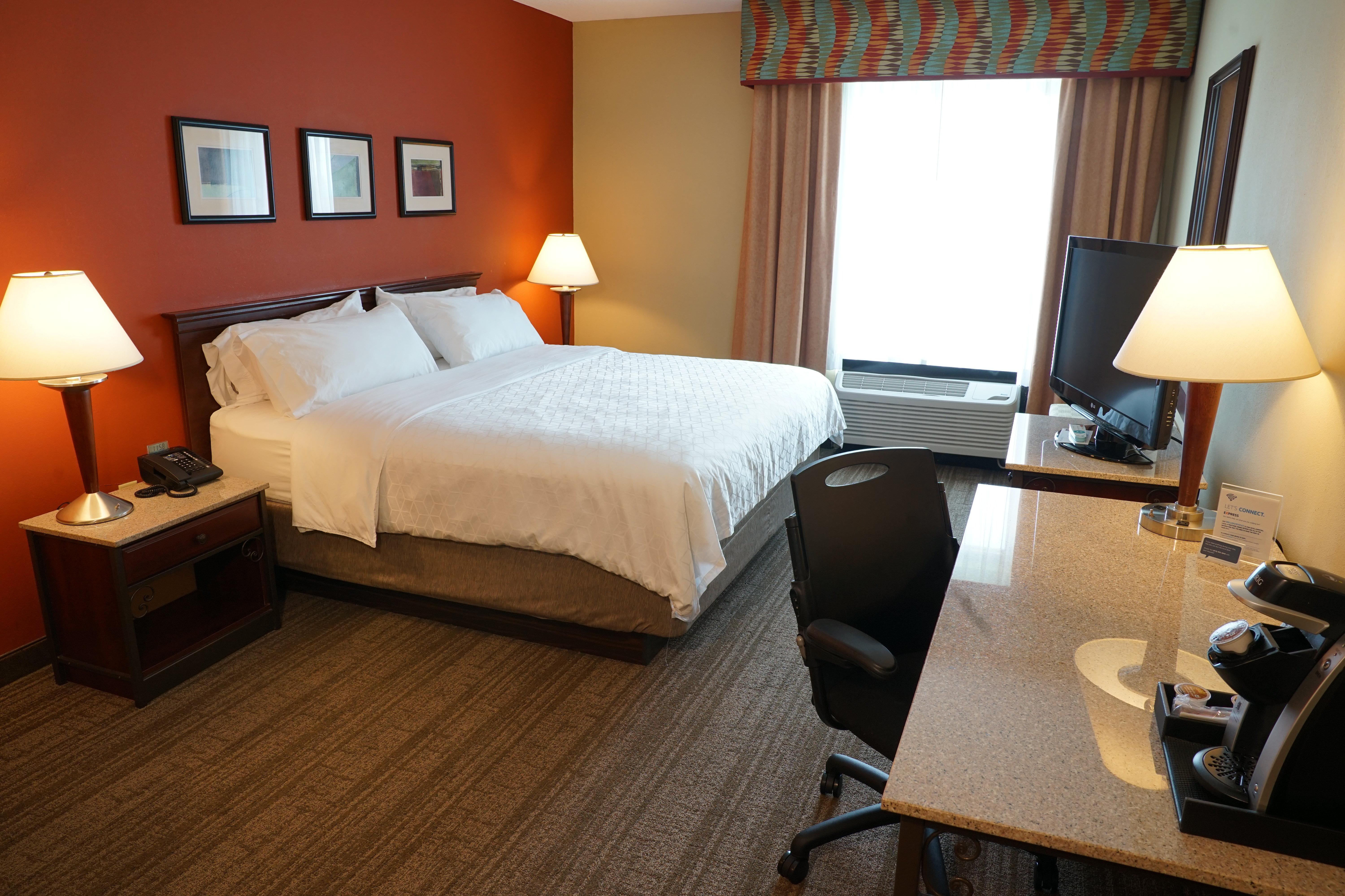 Hotel Express & Tampa-oldsmar By Ihg Oldsmar