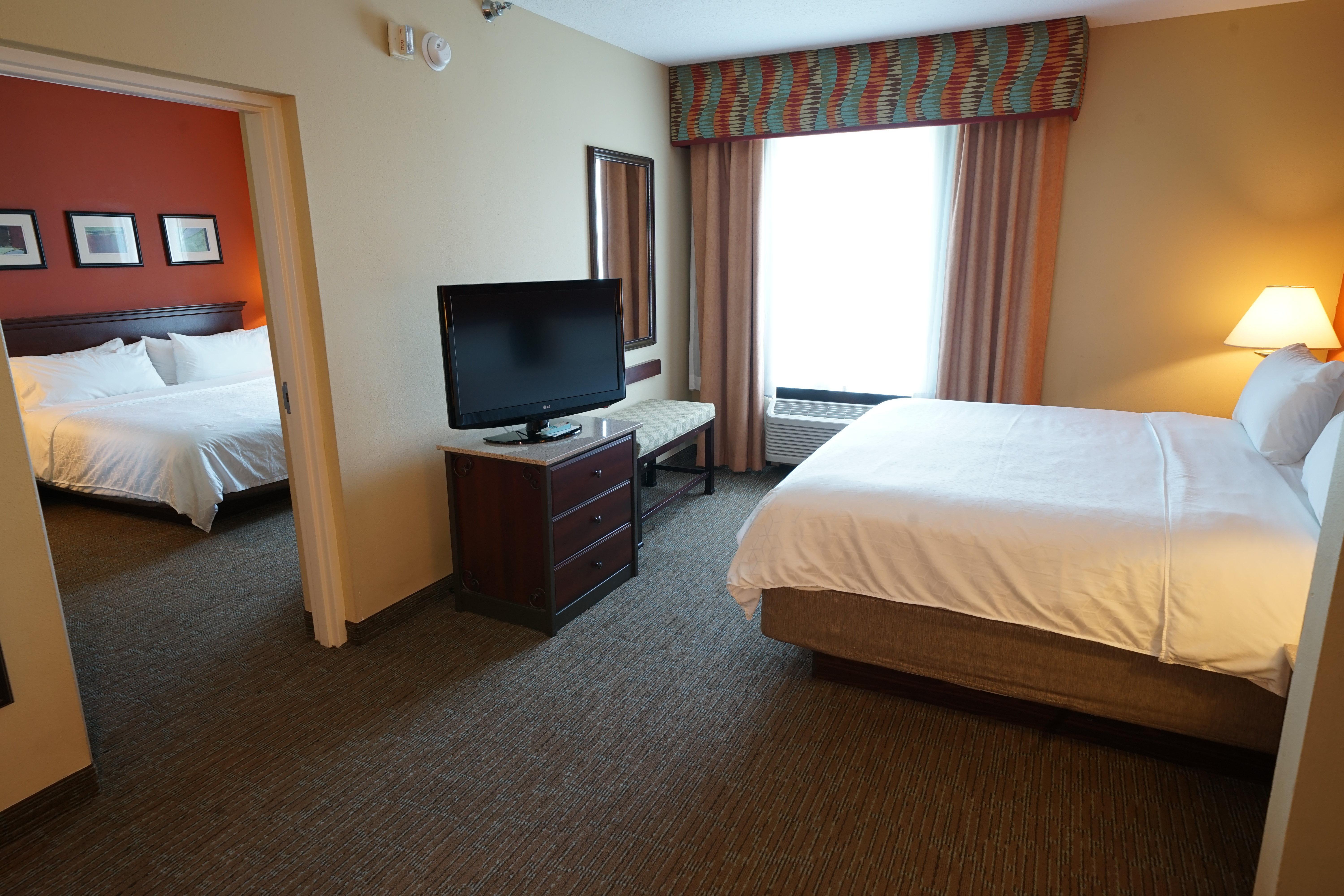 Express & Tampa-oldsmar By Ihg Hotel
