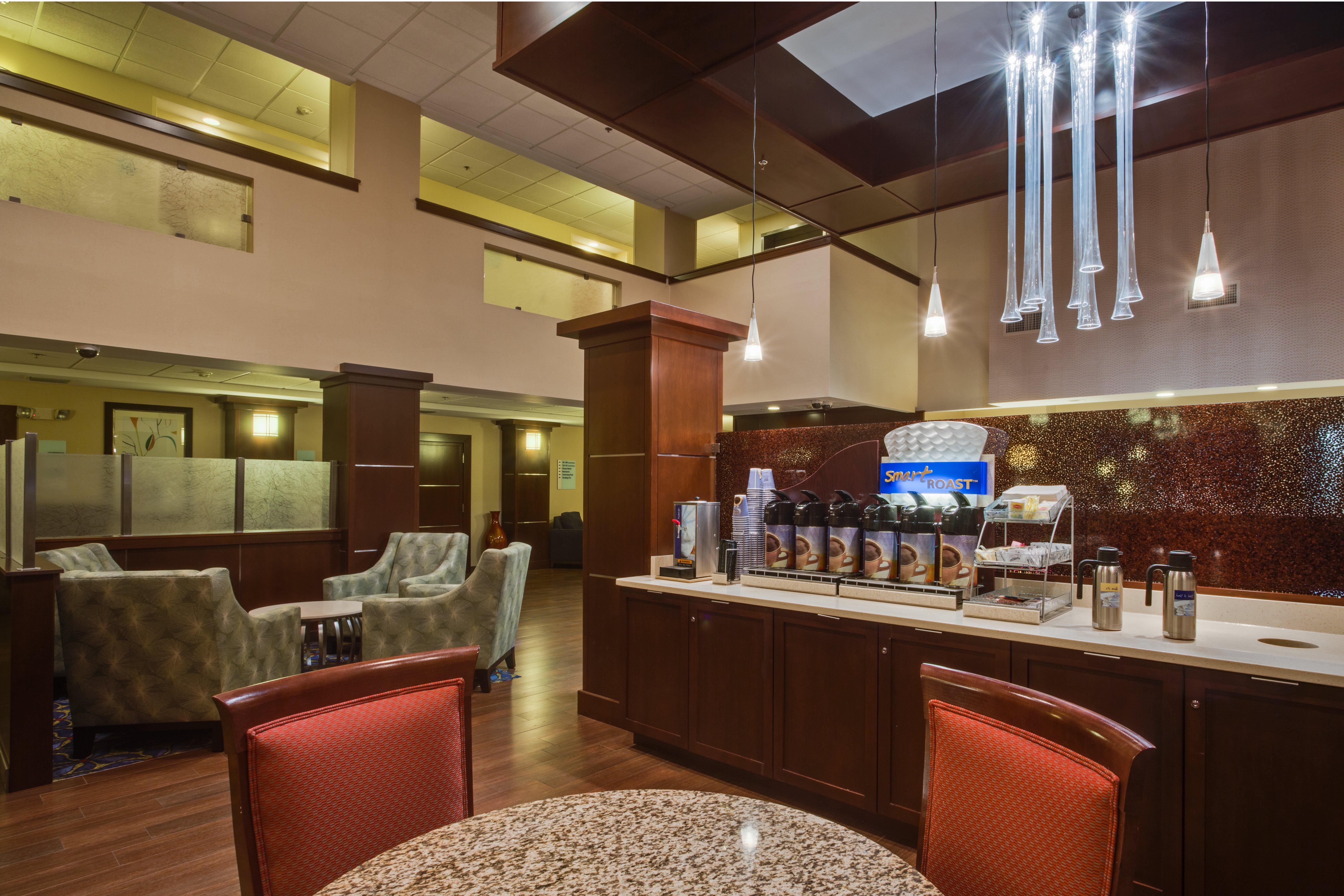 Express & Tampa-oldsmar By Ihg Hotel 2*