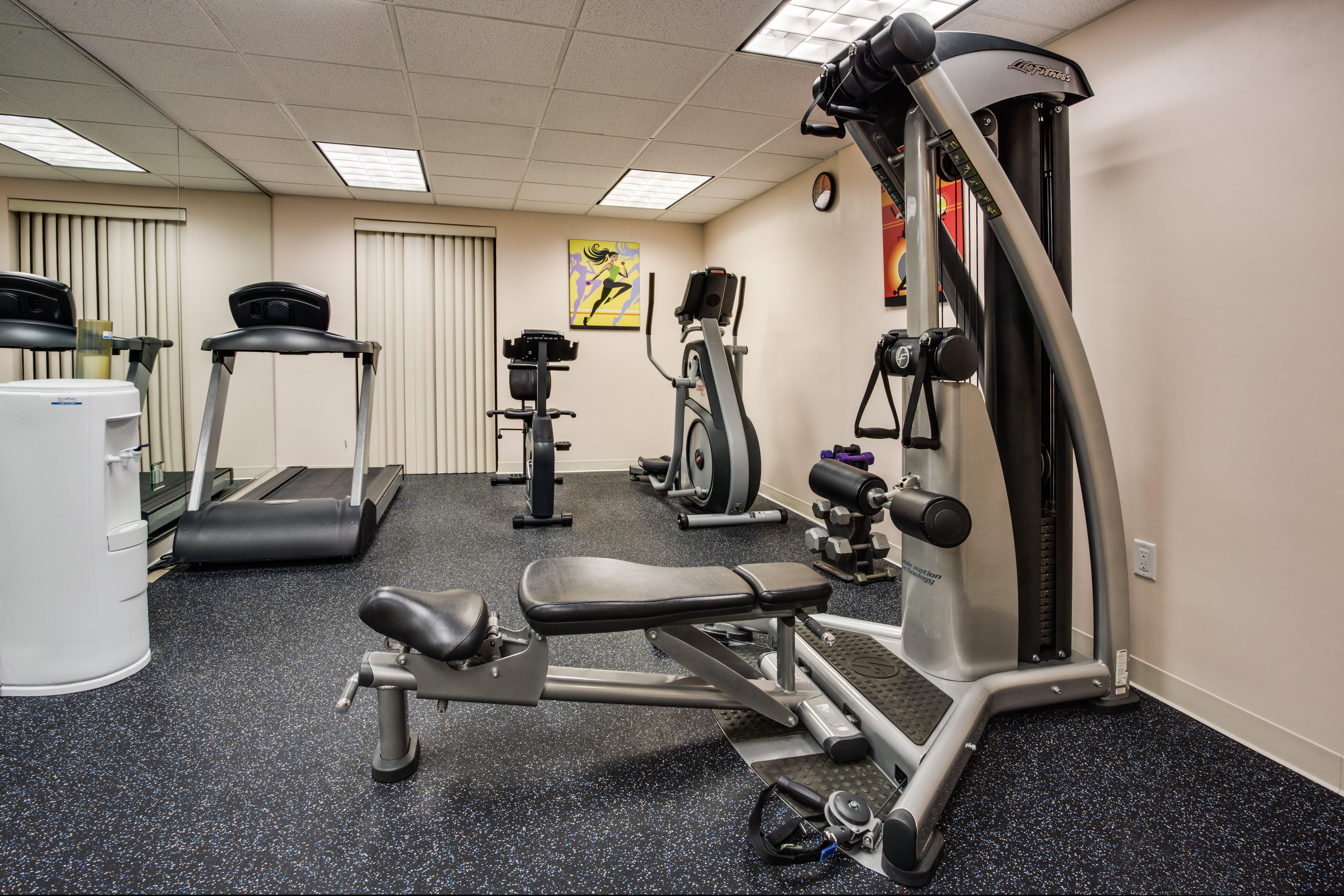 Express & Tampa-oldsmar By Ihg 2* Oldsmar
