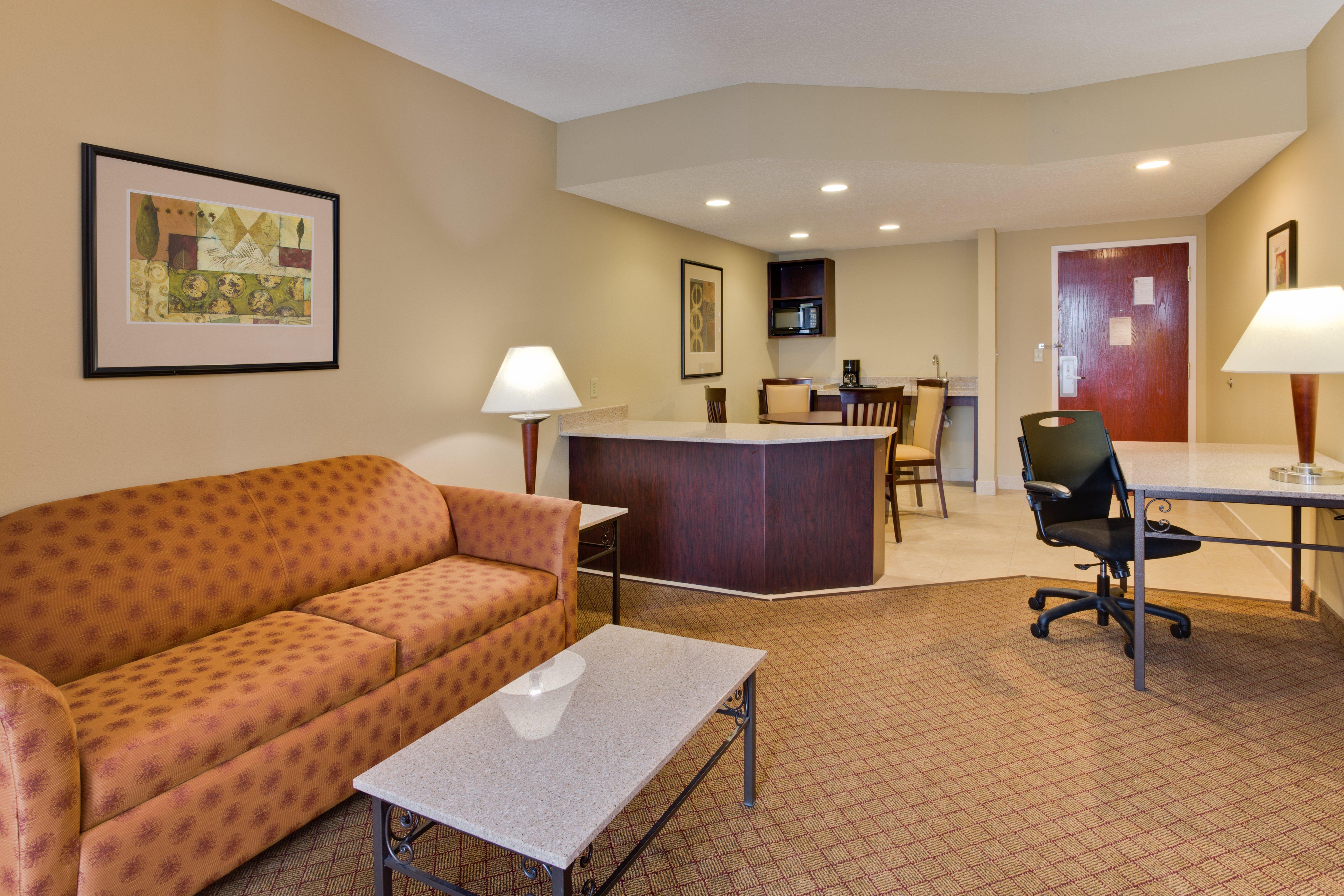 Express & Tampa-oldsmar By Ihg