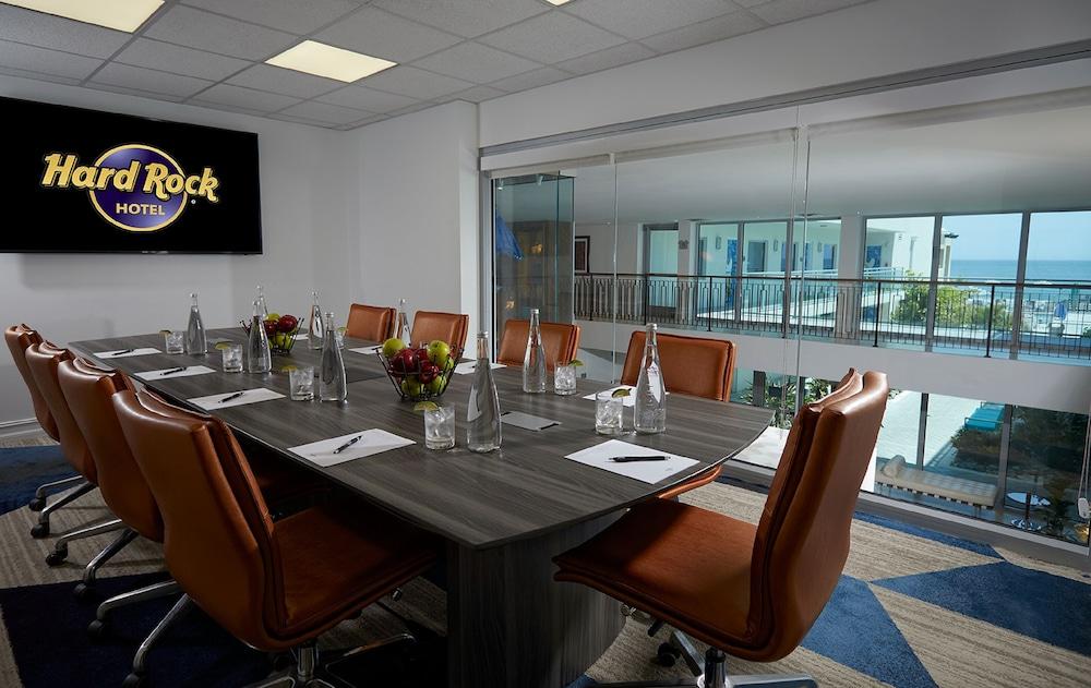 Hard Rock Daytona Hotel 4*