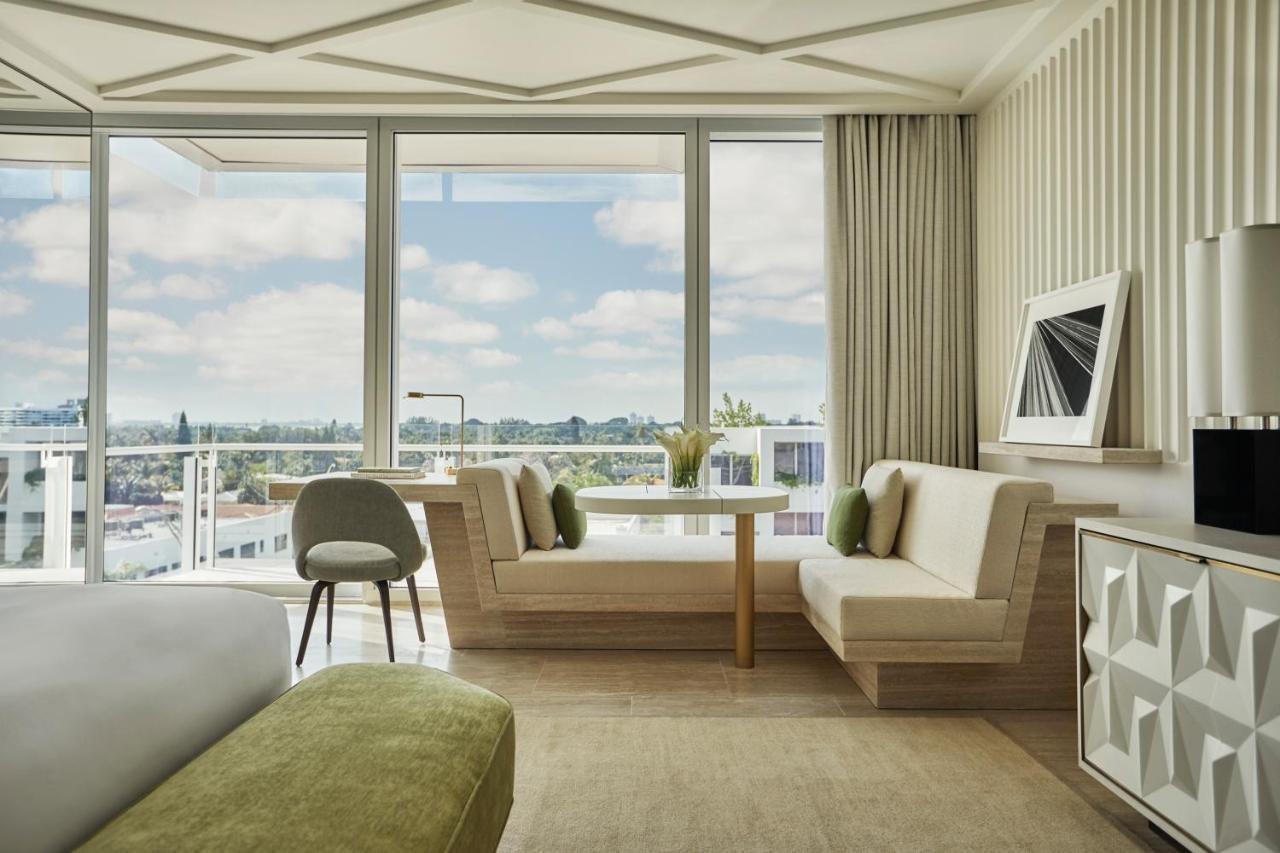 Four Seasons At The Surf Club Hotel 5*