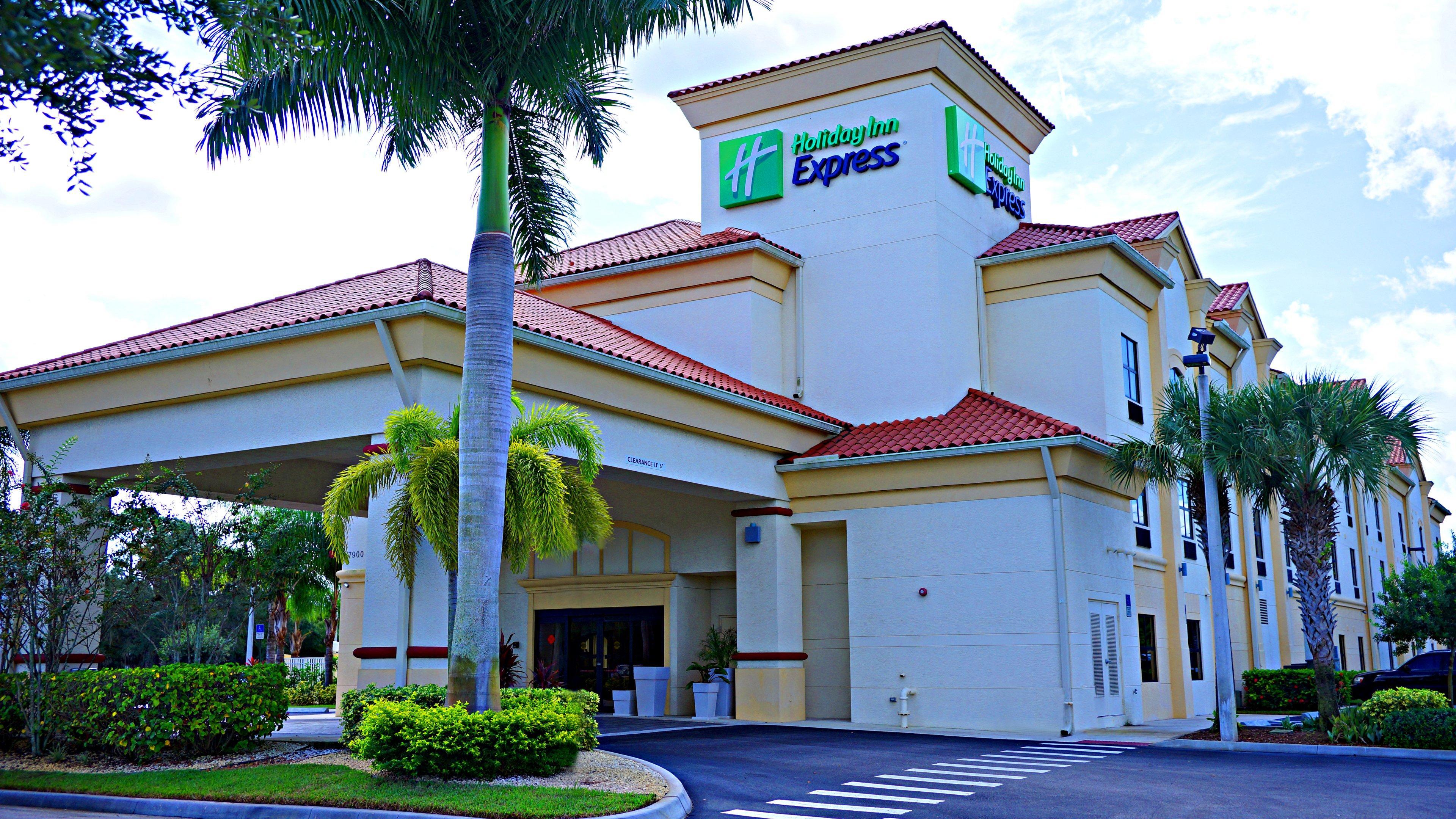 Express Stuart By Ihg Hotel 3*