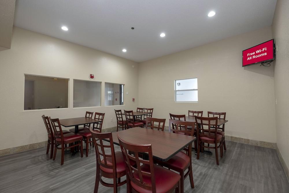 Motel Red Roof & Pensacola-nas Corry 2*