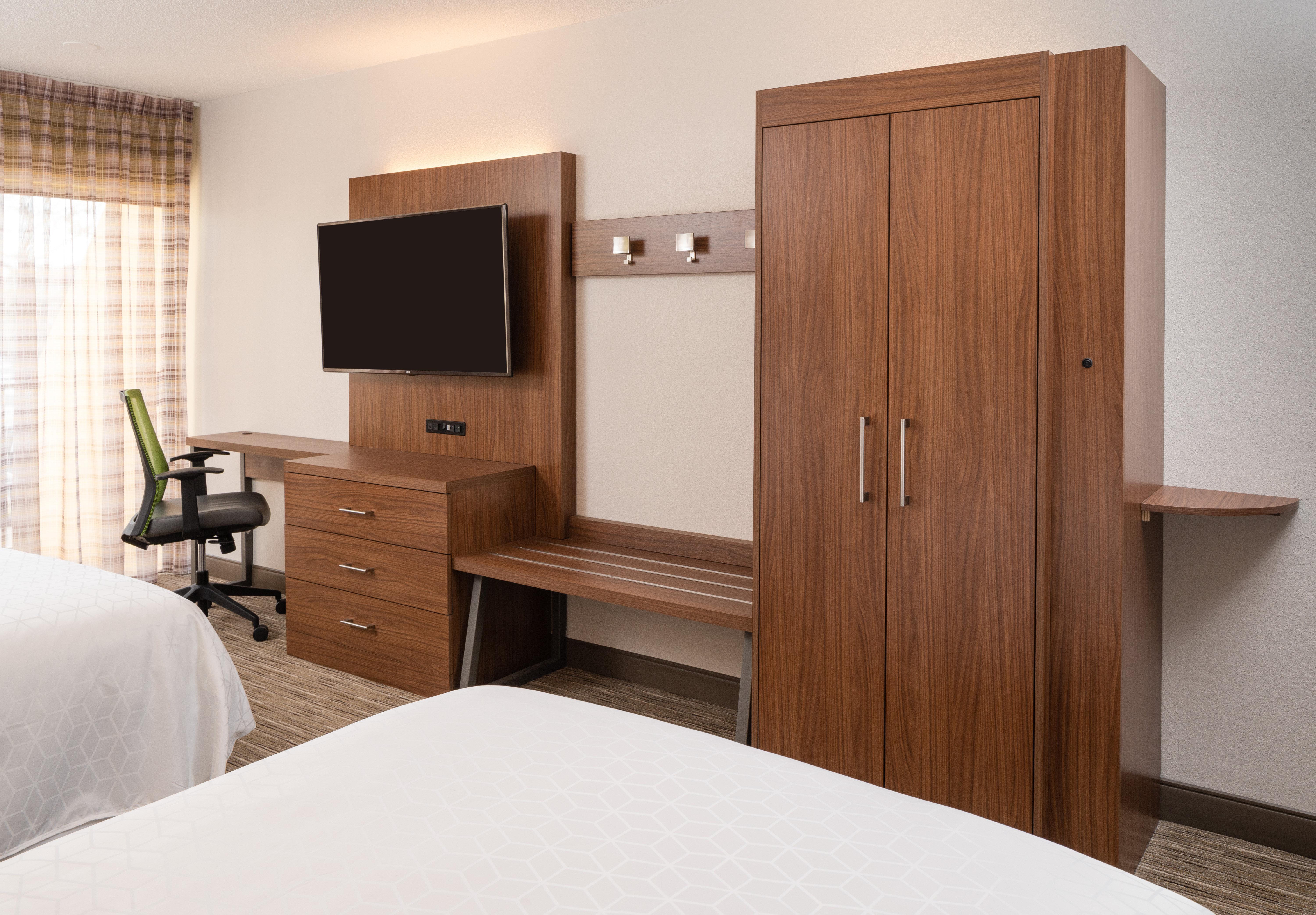Hotel Express - West By Ihg