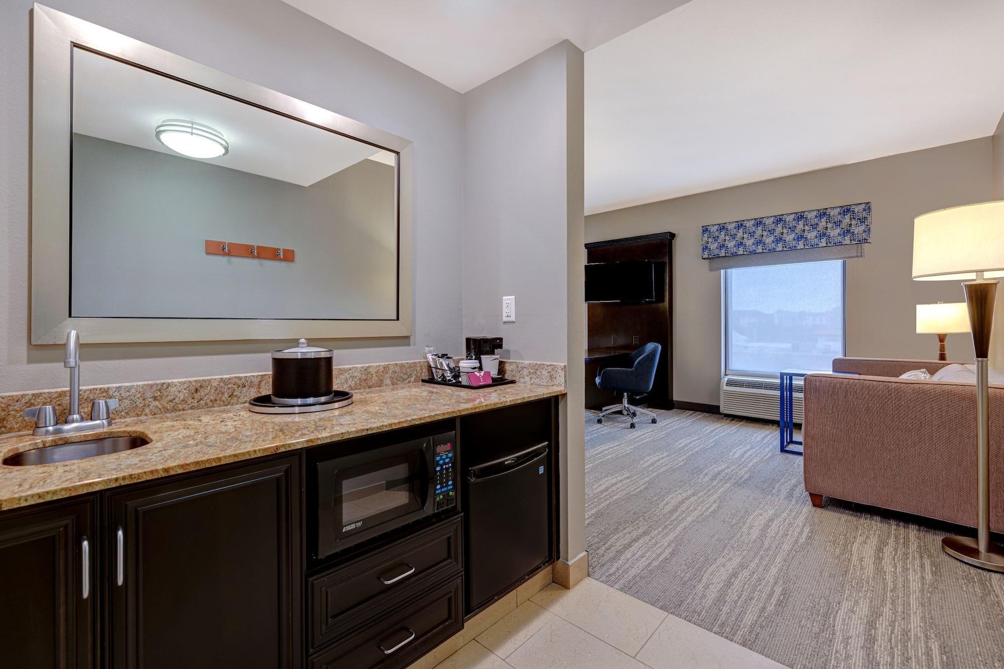 Hotel Hampton & Tampa Northwest/oldsmar 3*