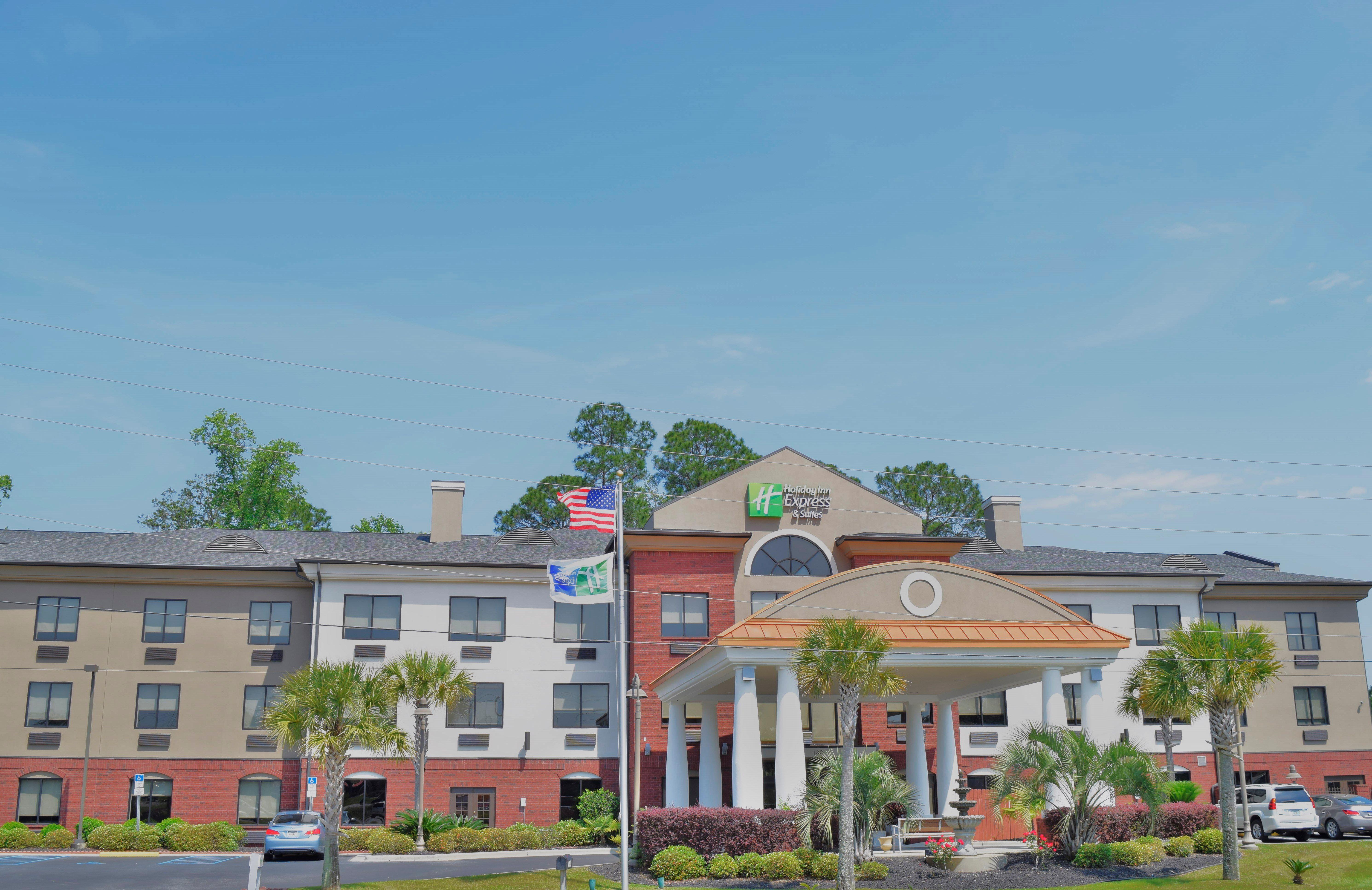 Express & Pensacola West I-10 By Ihg 2* Ferry Pass