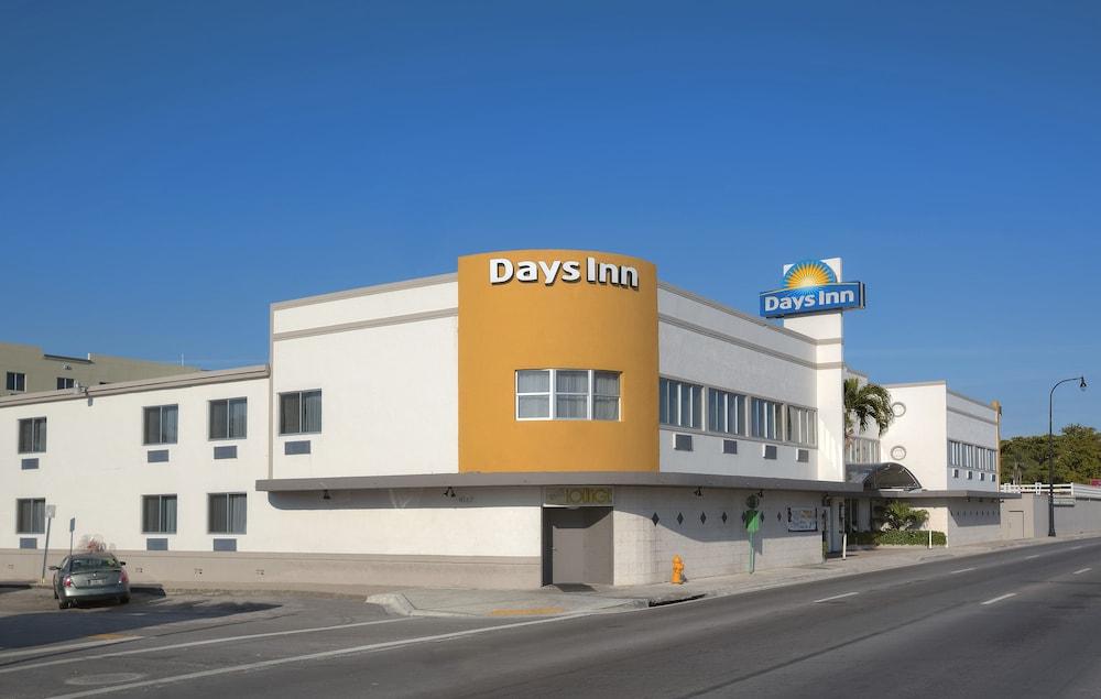 Hotel Days By Wyndham Miami Airport North Miami Springs