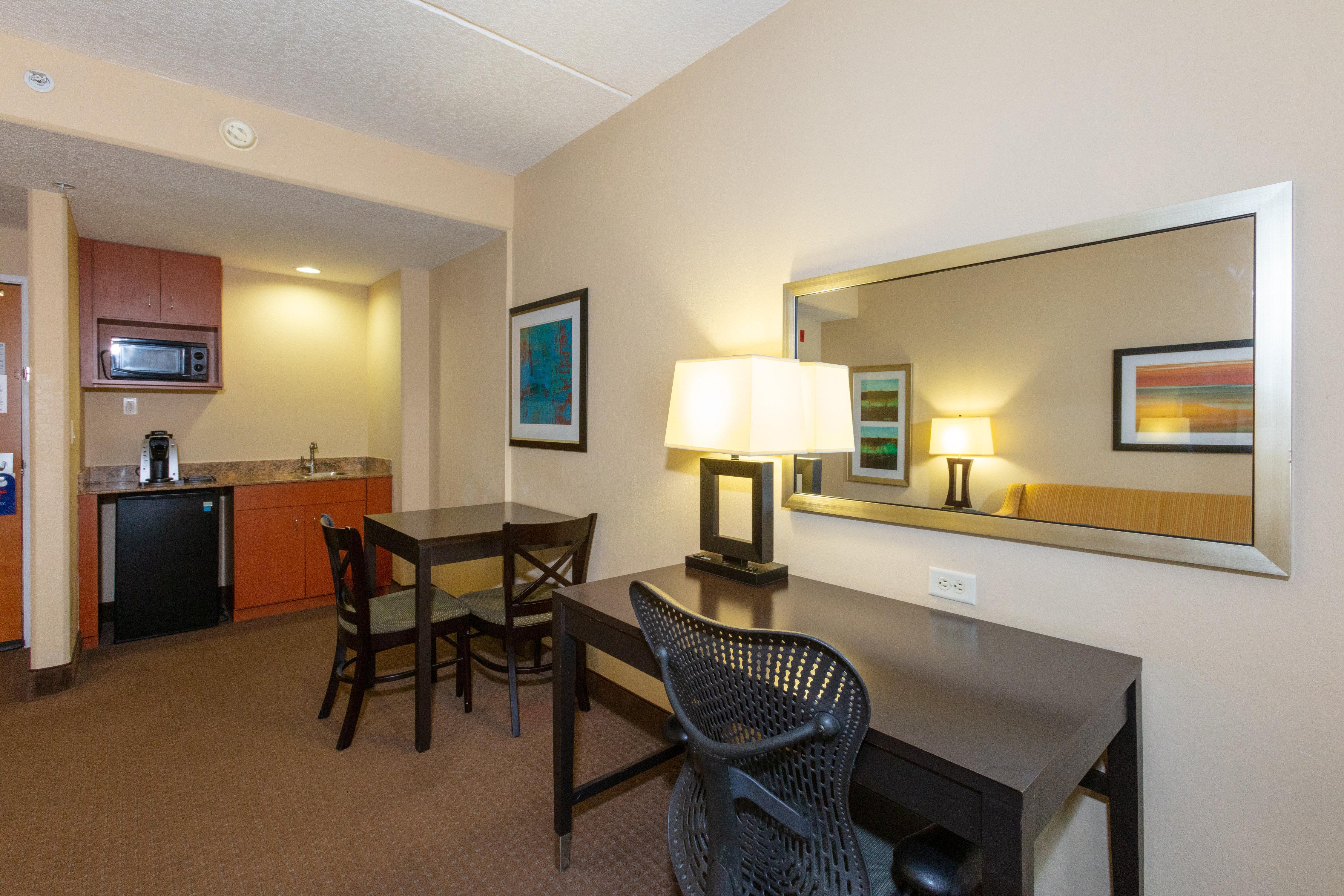 Express & Airport By Ihg Hotel Jacksonville