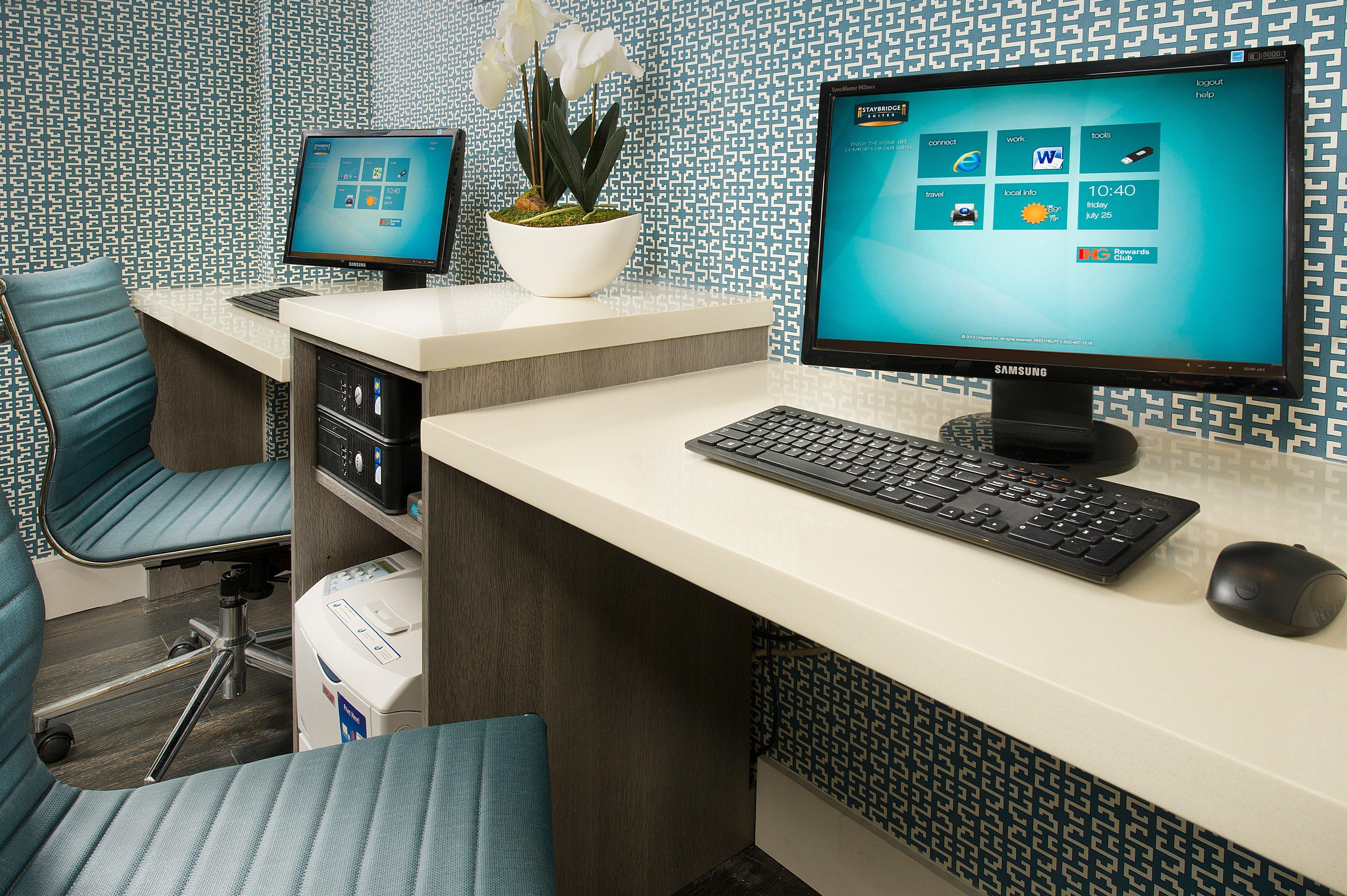 Staybridge Miami Area By Ihg Hotel 3*